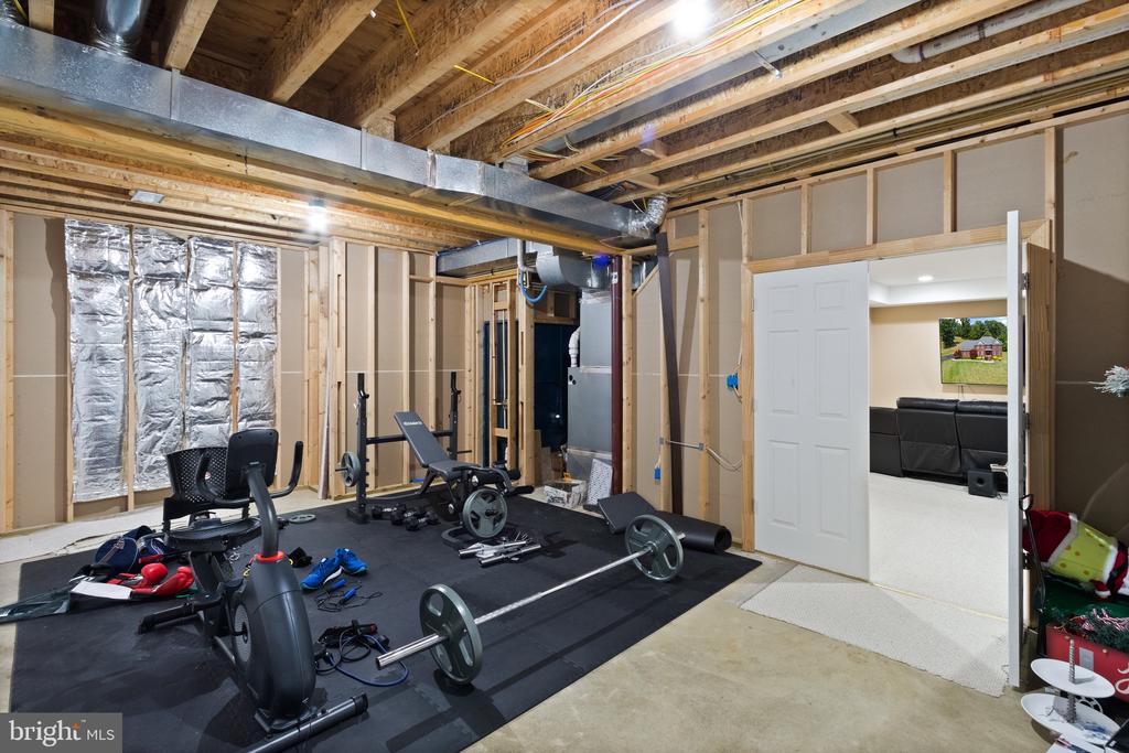 6451 Emily Anne Ct