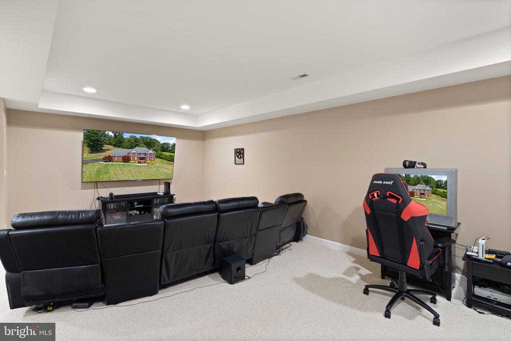 6451 Emily Anne Ct