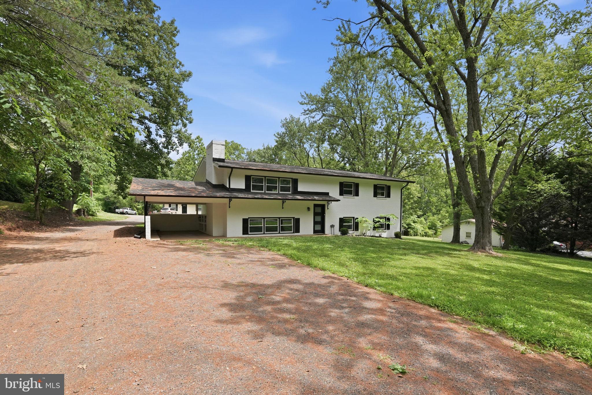 5388 DUMFRIES ROAD