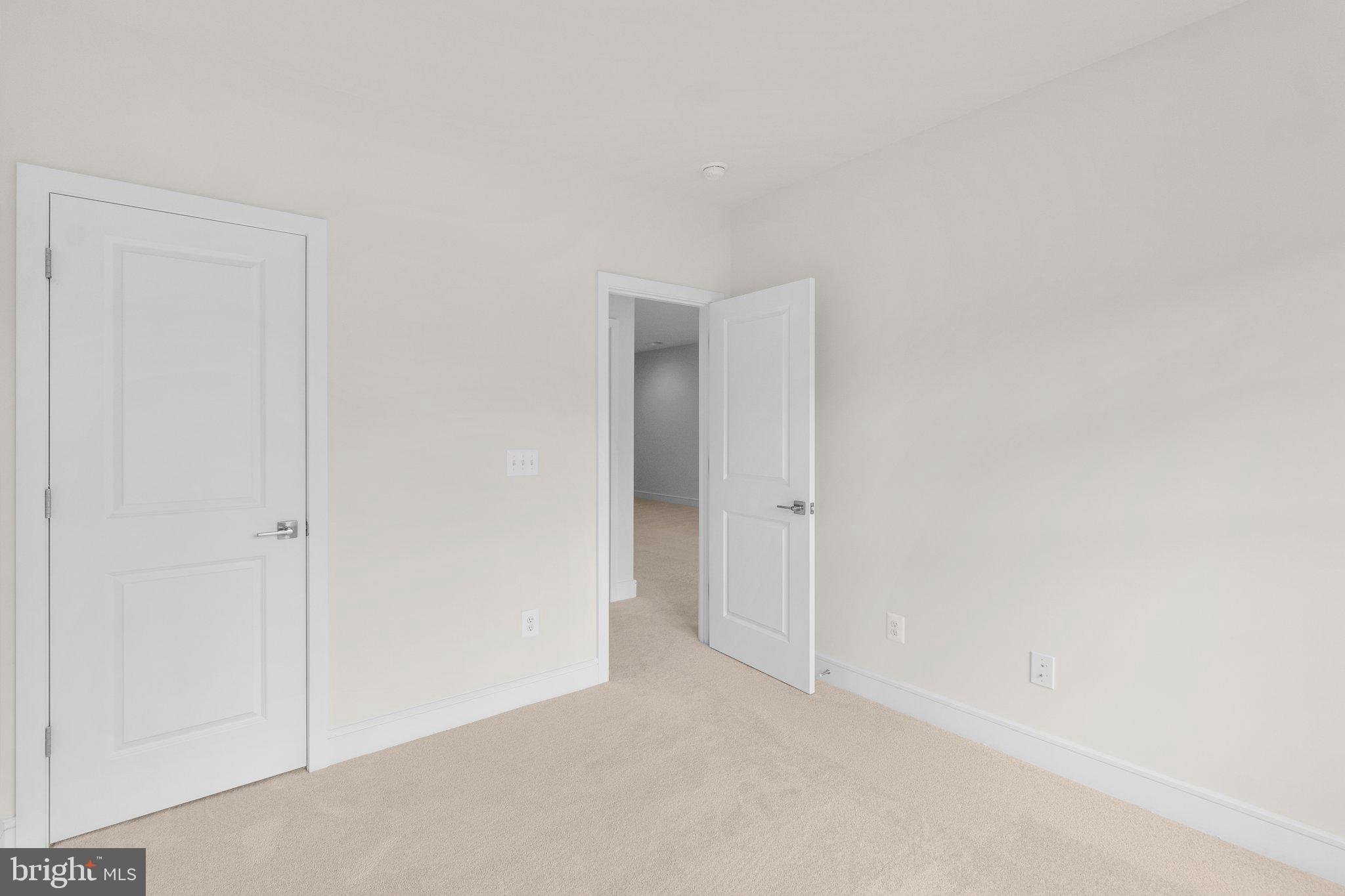 158 Leather Flower Dr