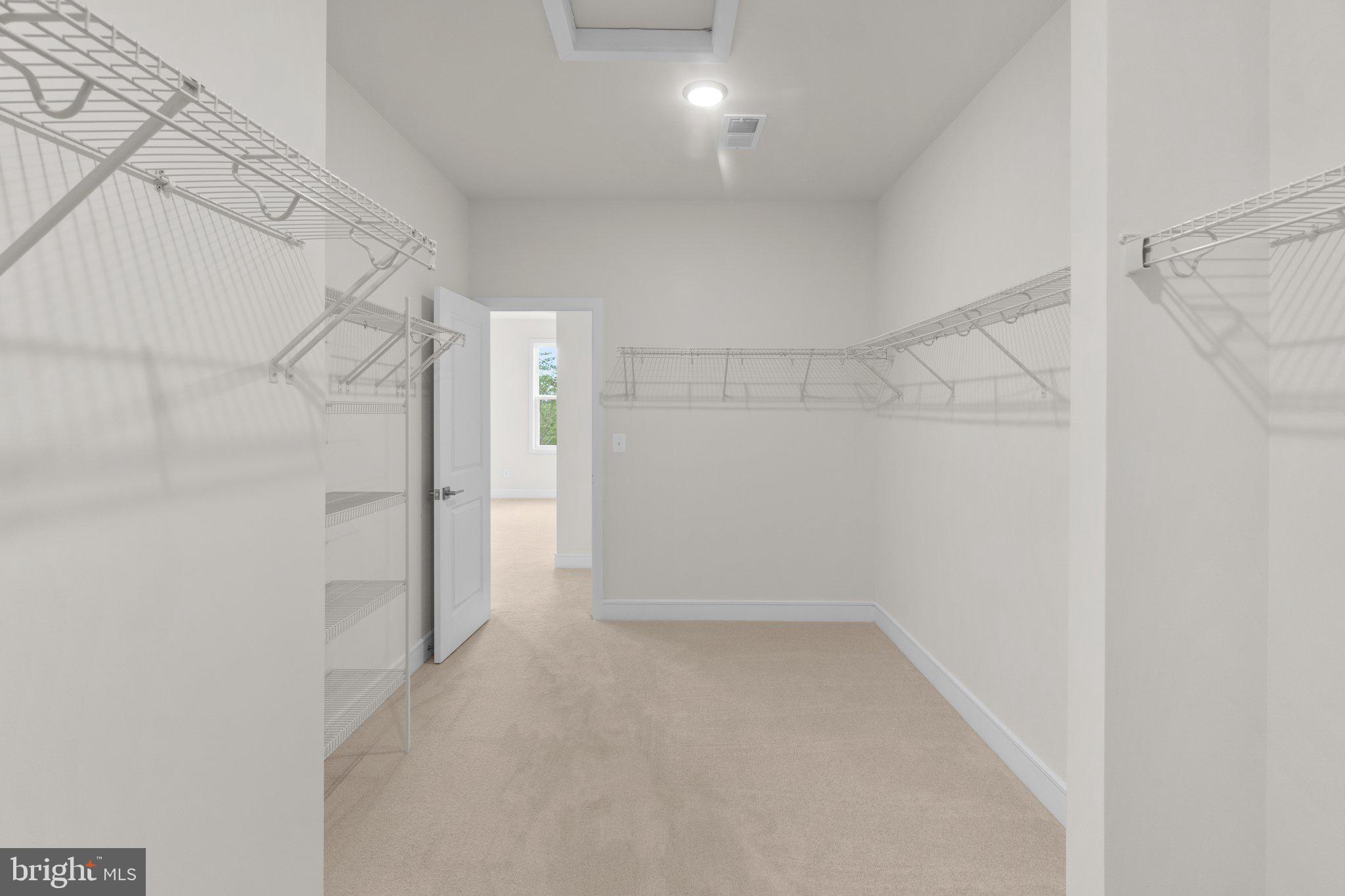 158 Leather Flower Dr