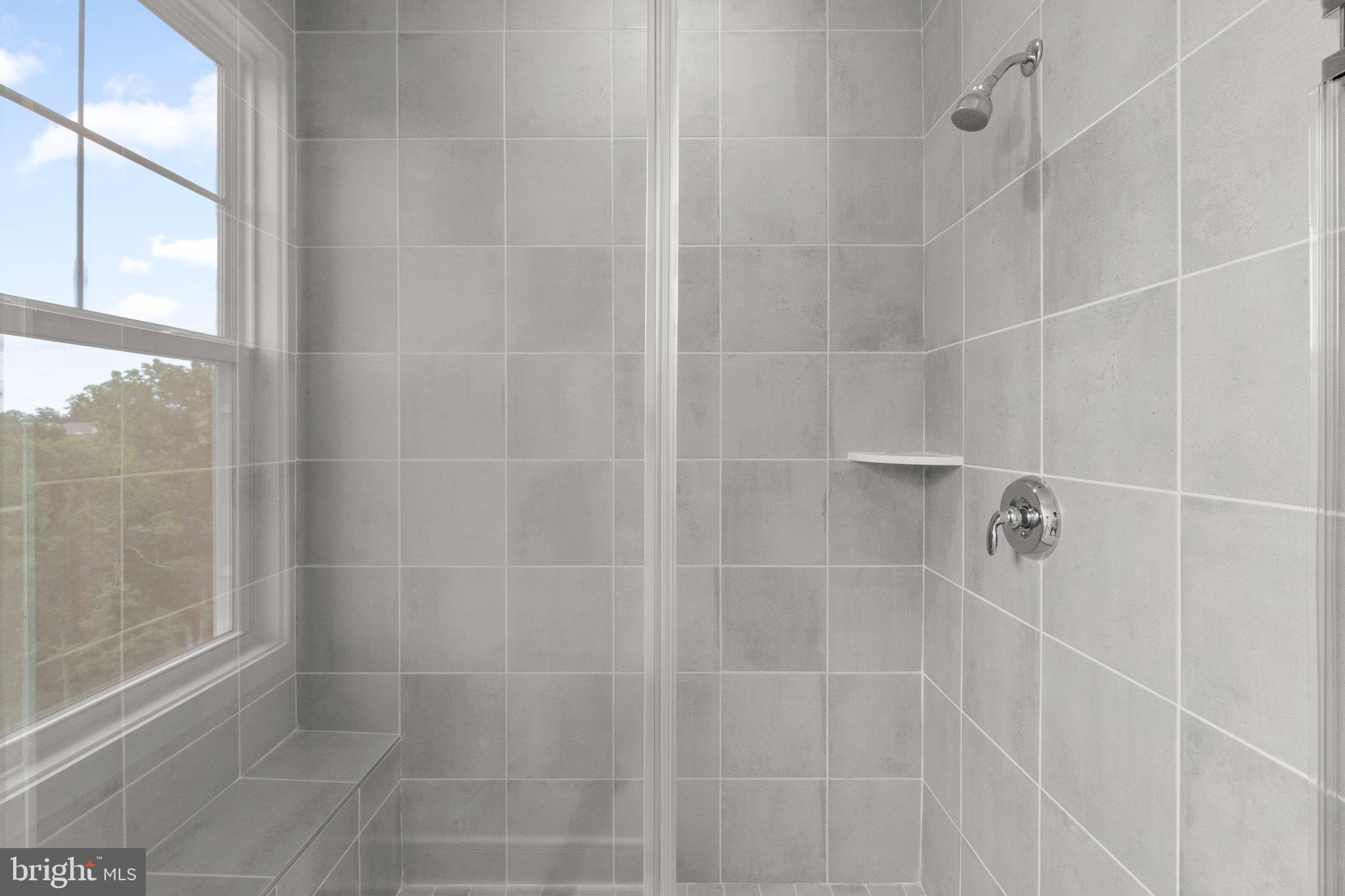 158 Leather Flower Dr