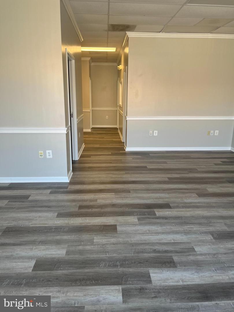 14641 Lee Hwy #202