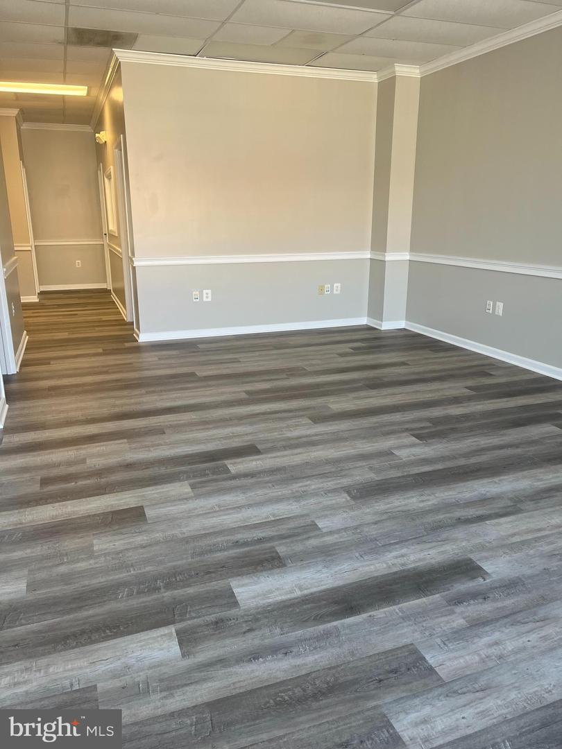 14641 Lee Hwy #202