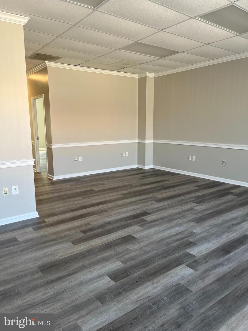 14641 Lee Hwy #202
