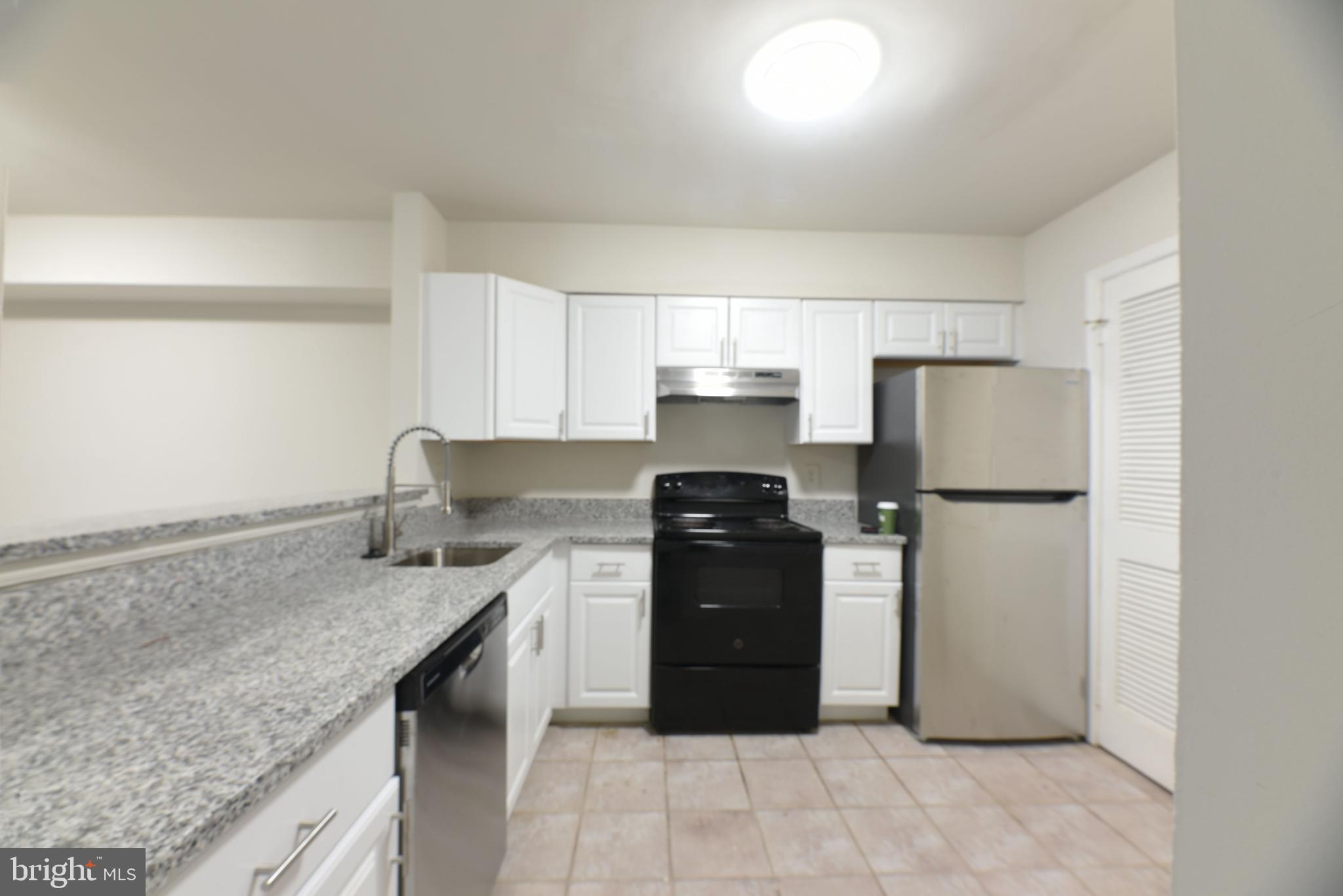8069 Pantano Pl #9