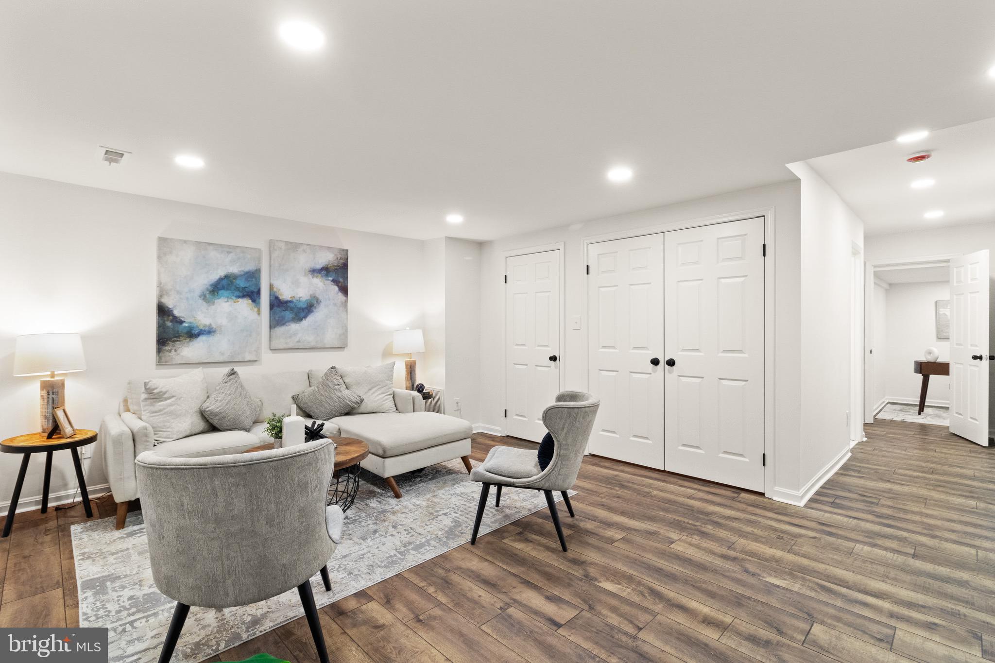 7938 Gunston Woods Pl