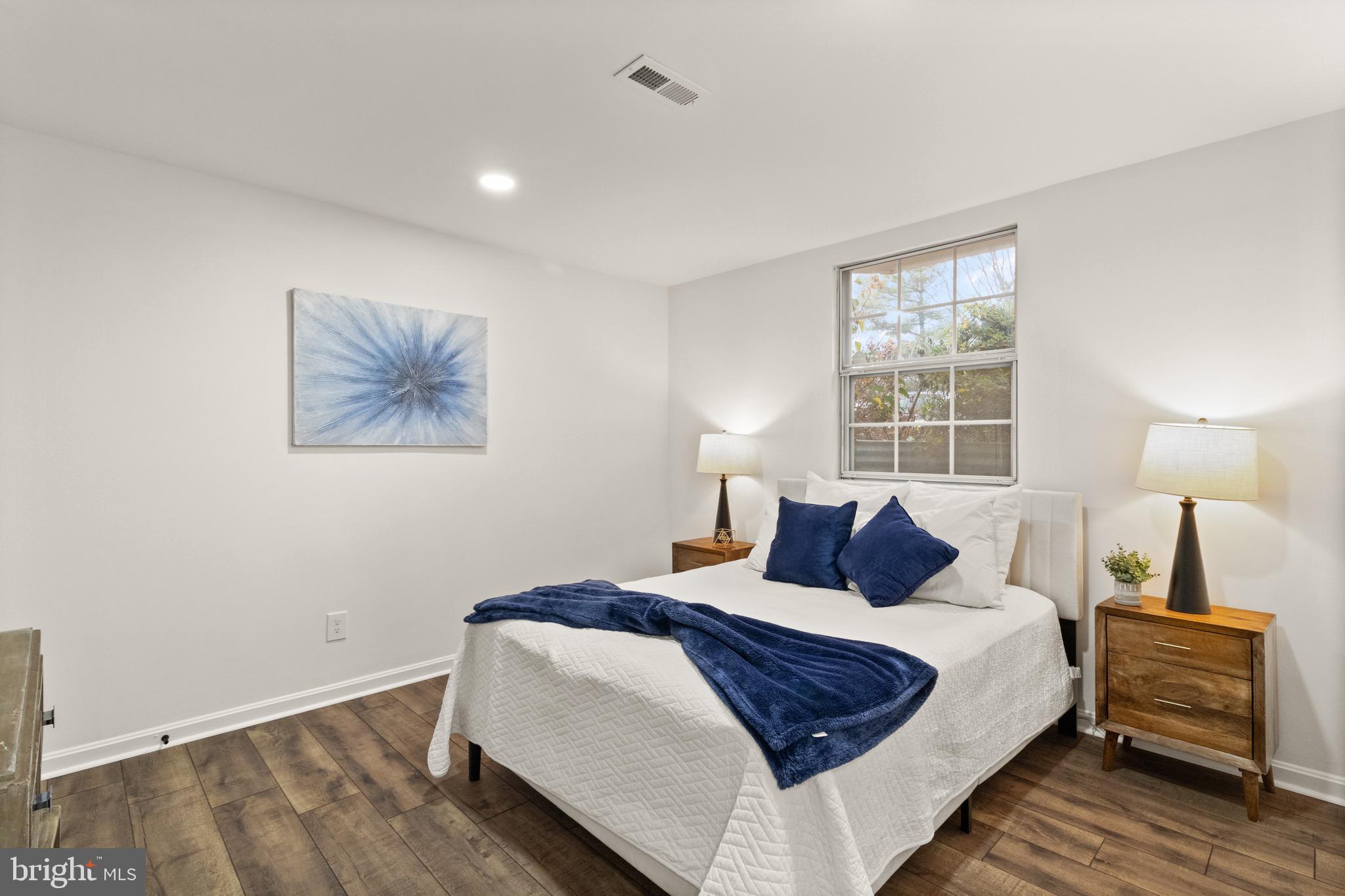 7938 Gunston Woods Pl