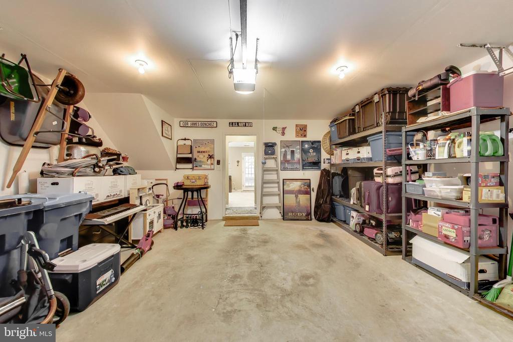 6008 MILL COVE COURT