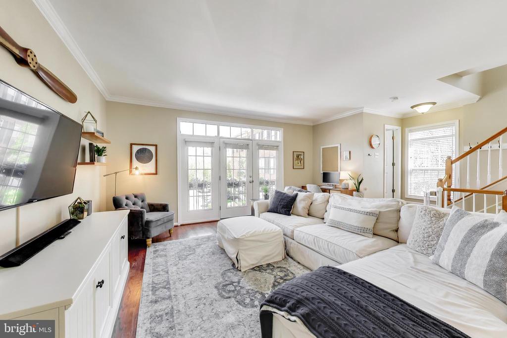 6008 MILL COVE COURT