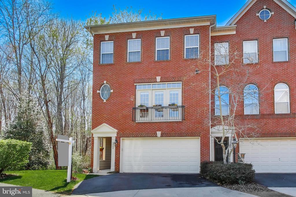 6008 MILL COVE COURT