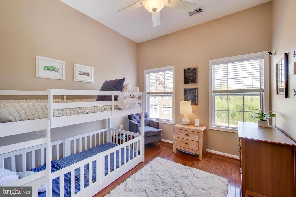 6008 MILL COVE COURT