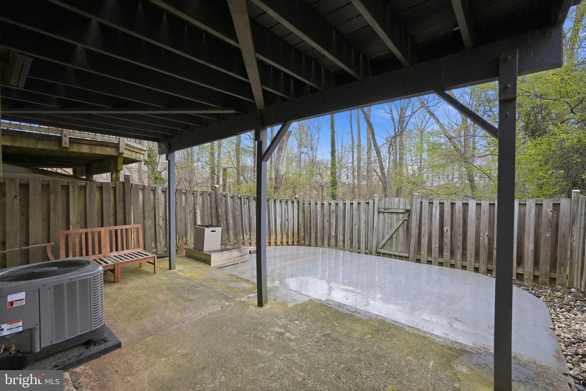 5672 KIRKHAM COURT
