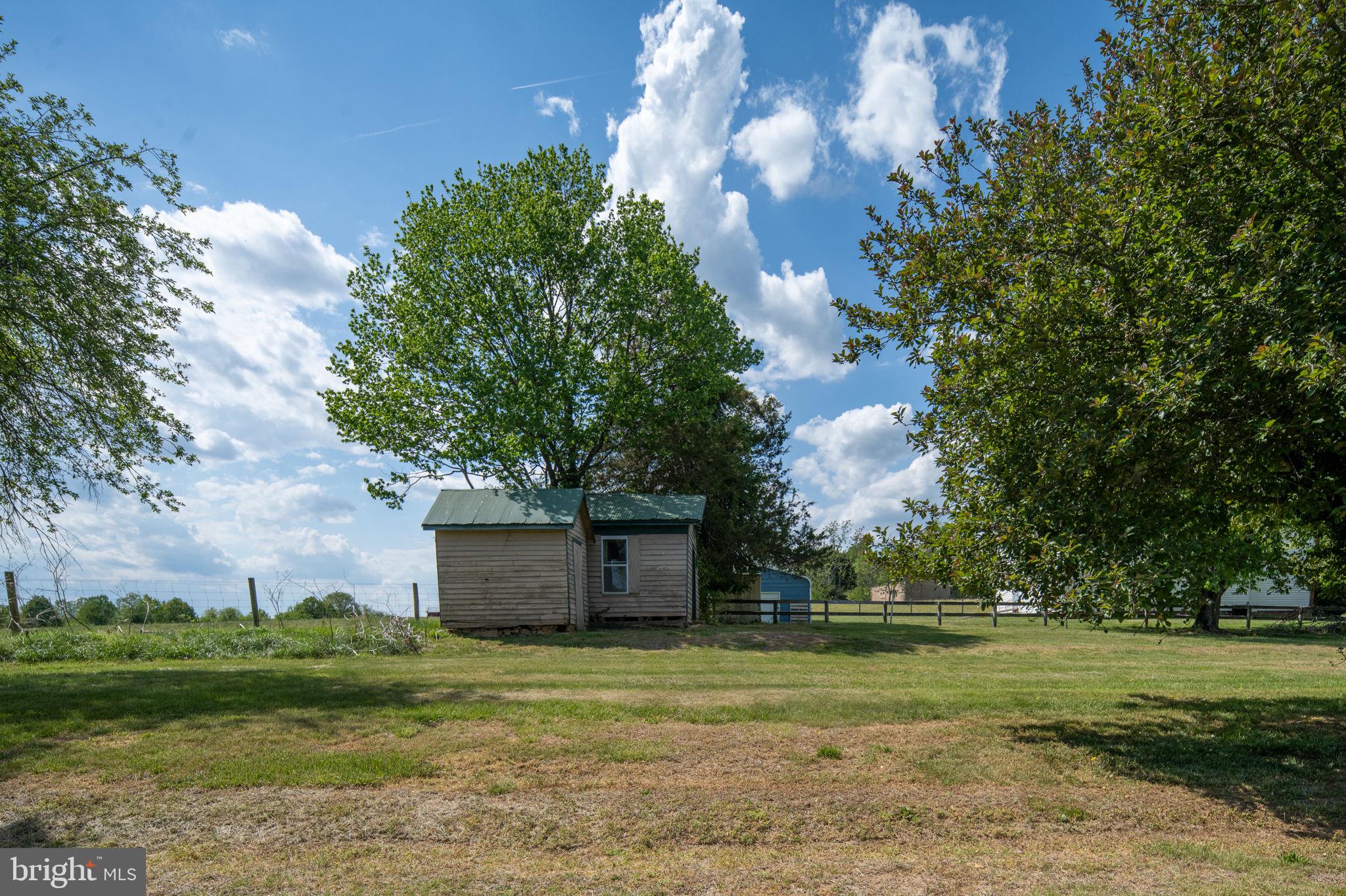 4689 FREDERICKS HALL ROAD