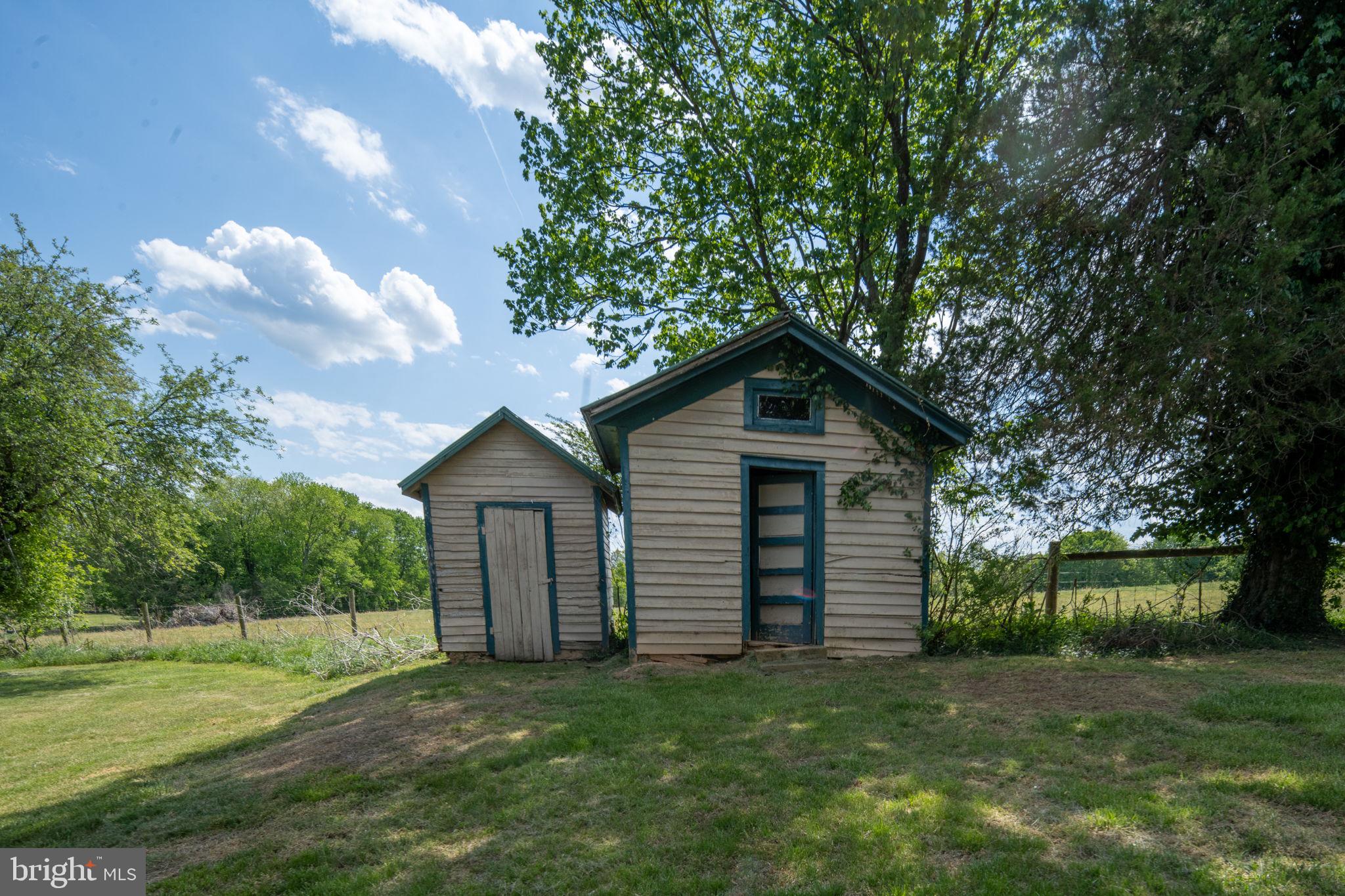 4689 FREDERICKS HALL ROAD