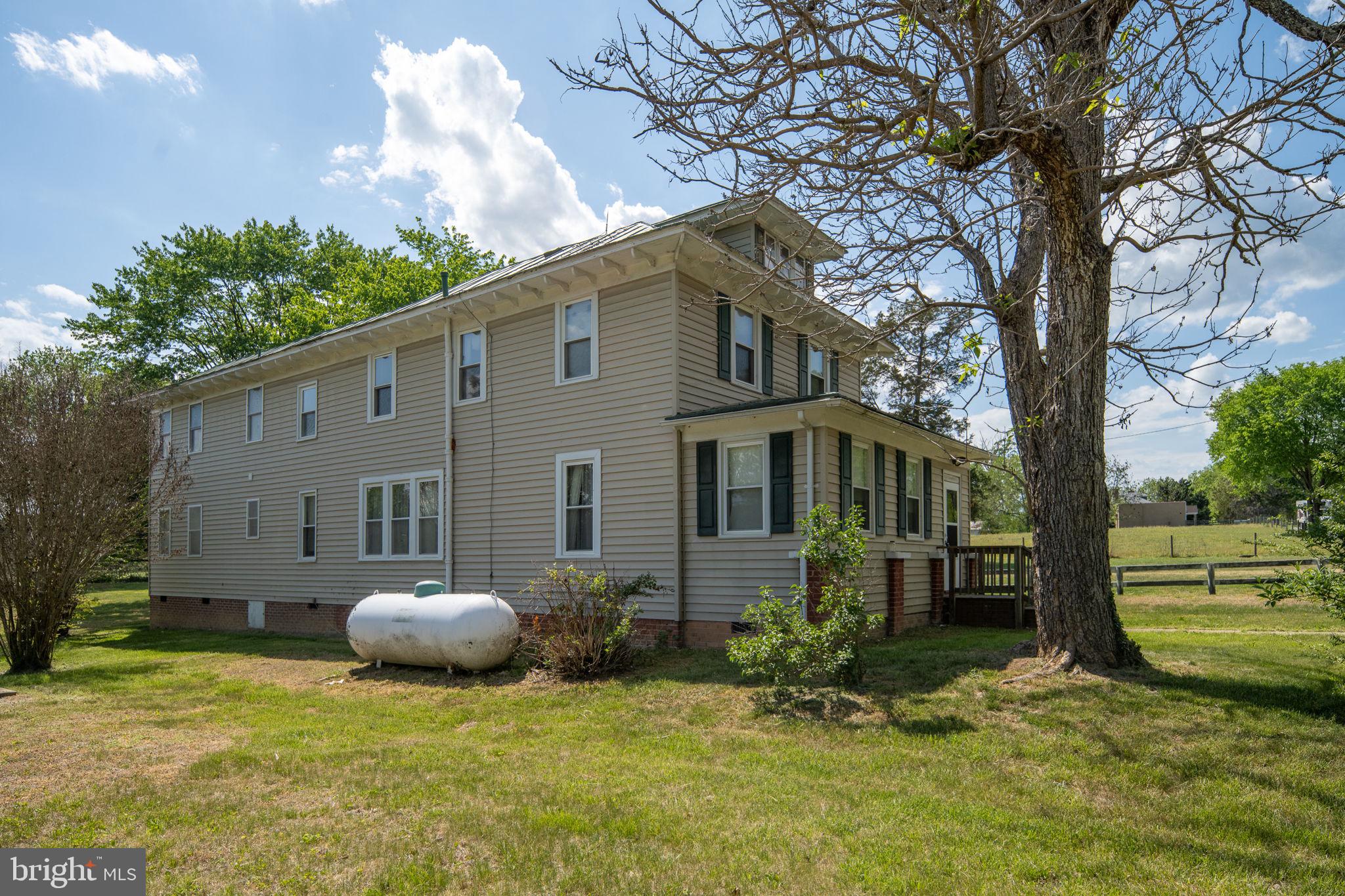 4689 FREDERICKS HALL ROAD