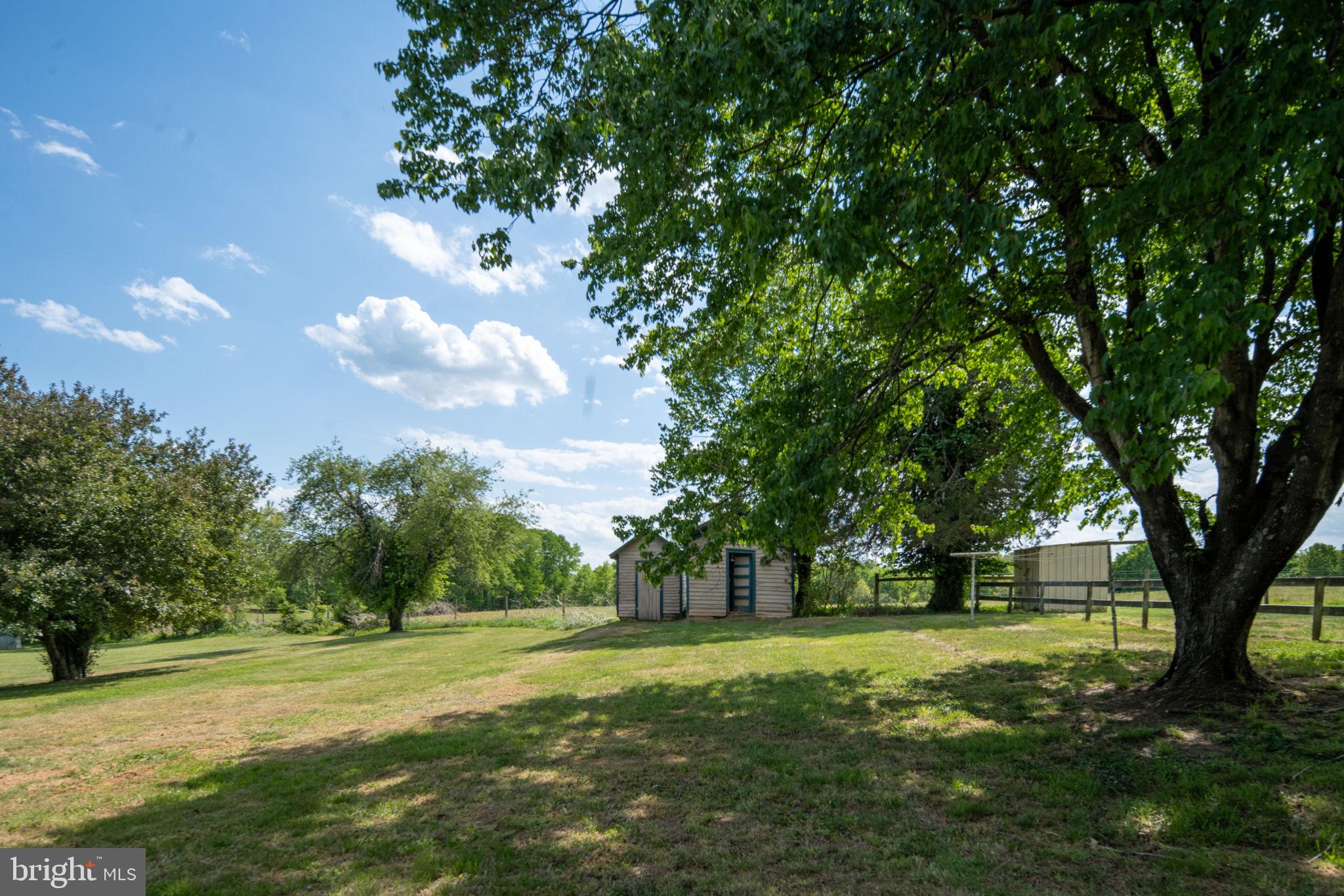 4689 FREDERICKS HALL ROAD