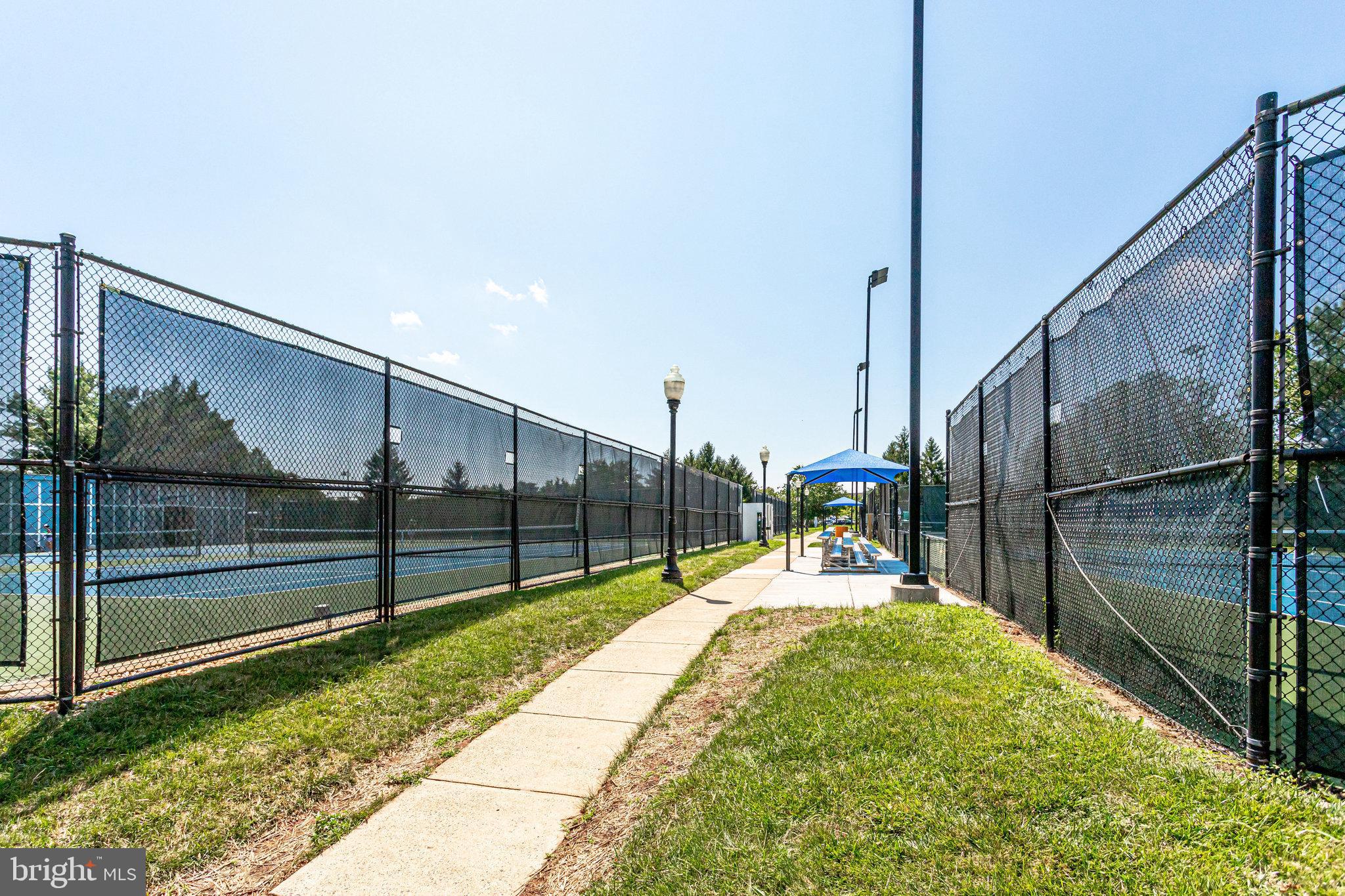 21007 Rocky Knoll Sq #303