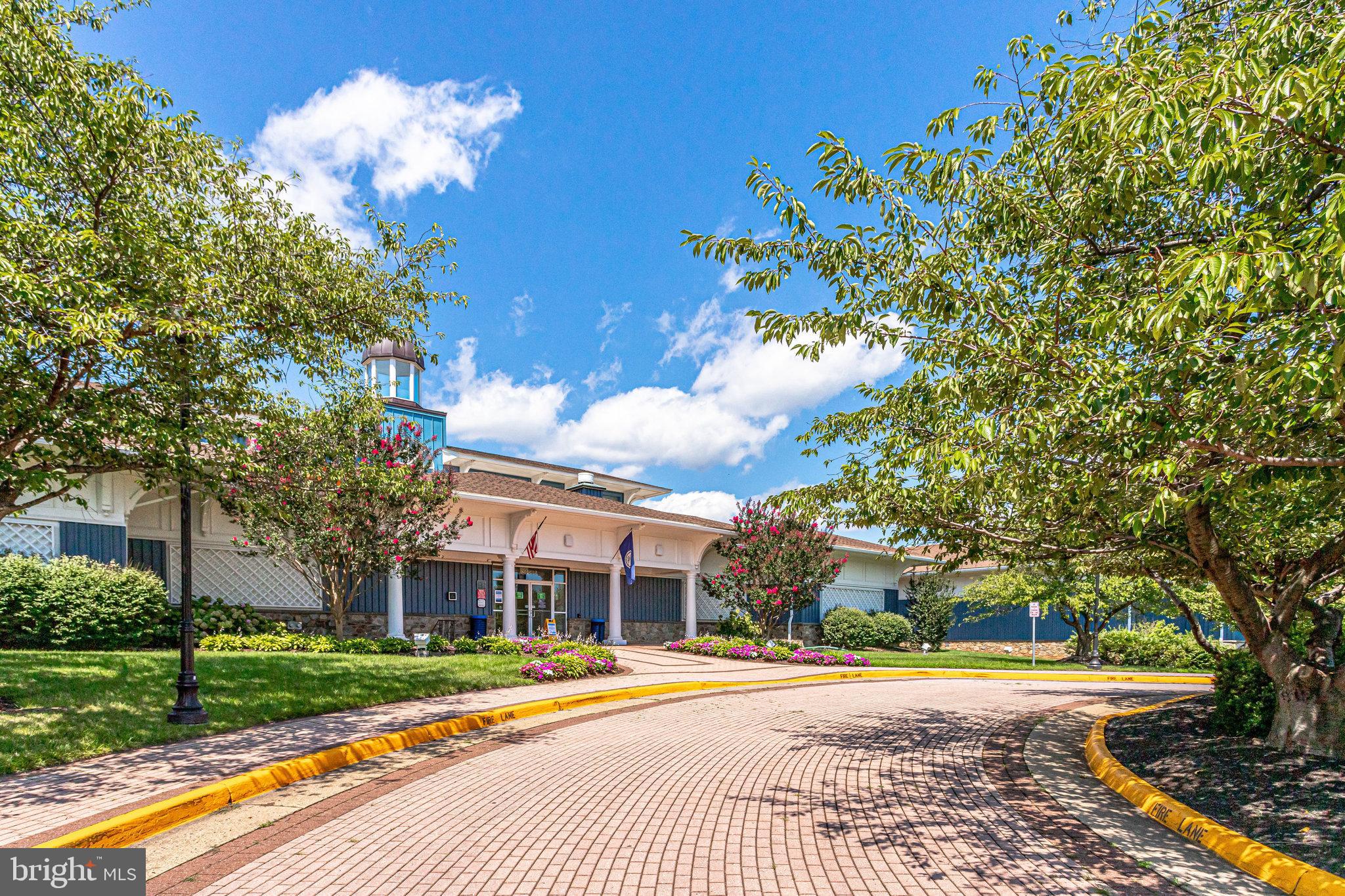 21007 Rocky Knoll Sq #303