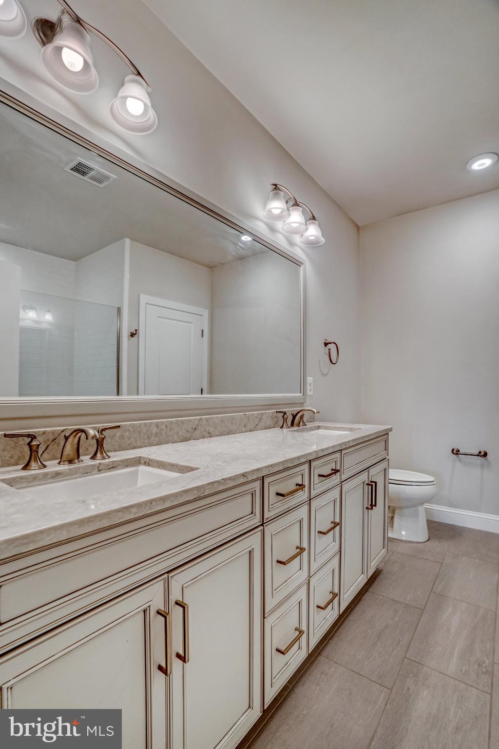 21007 Rocky Knoll Sq #303