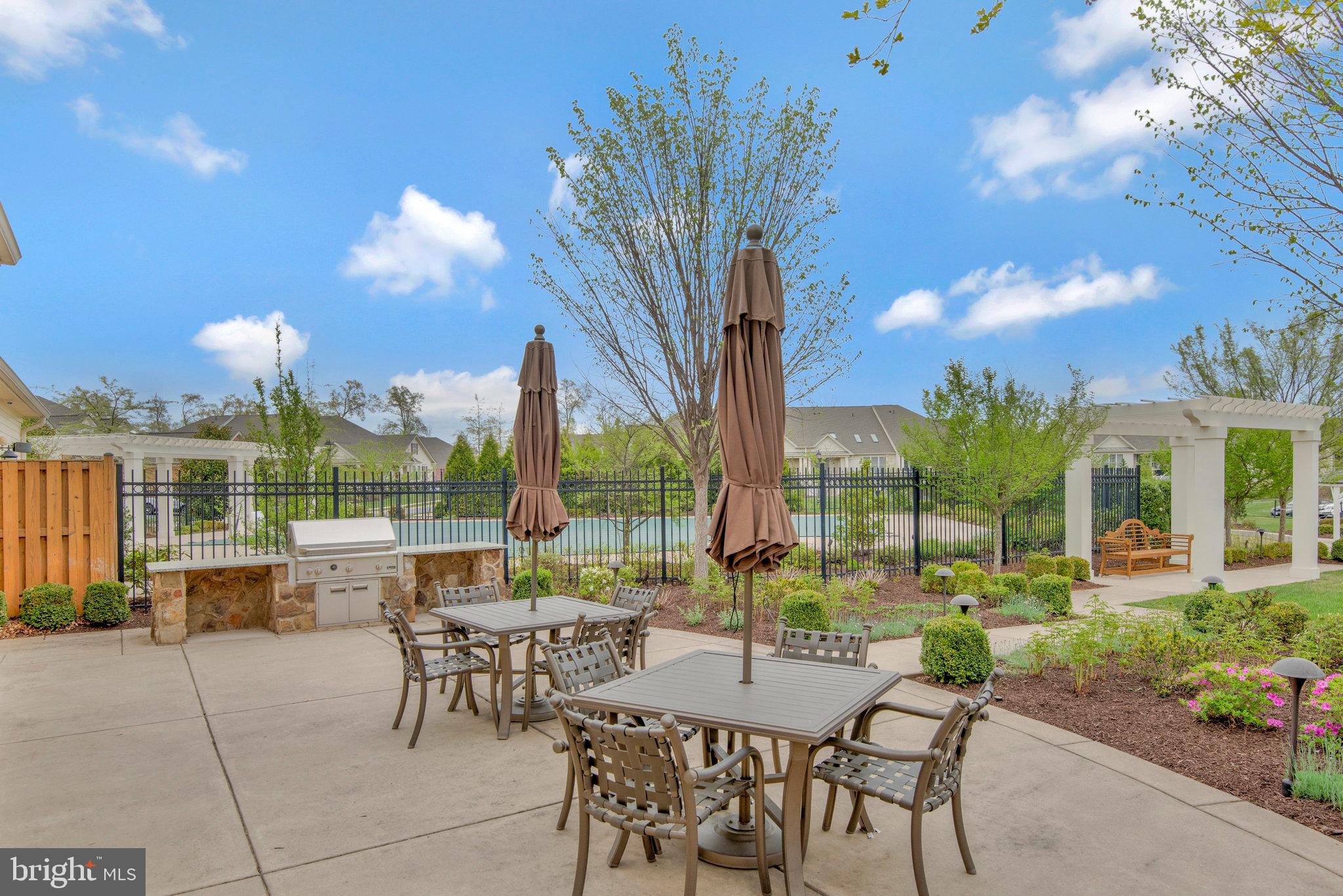 21007 Rocky Knoll Sq #303