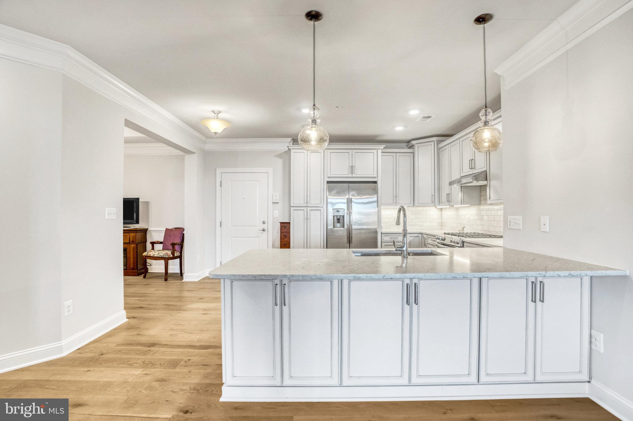 21007 Rocky Knoll Sq #303