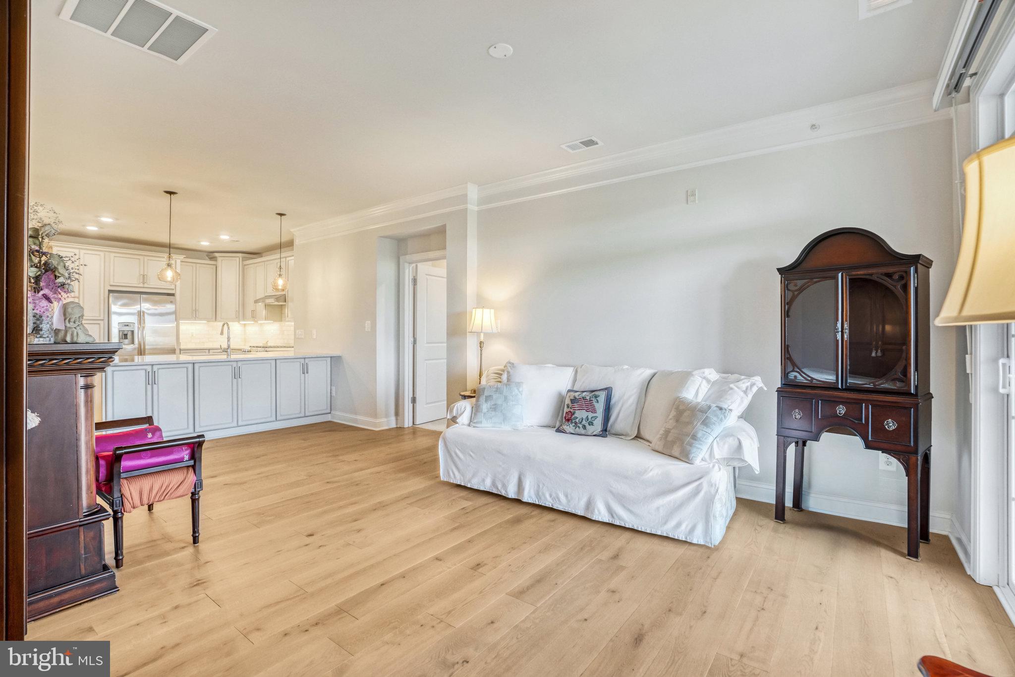 21007 Rocky Knoll Sq #303