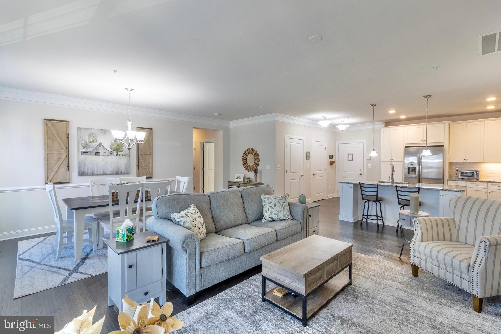 21025 Rocky Knoll Sq #204