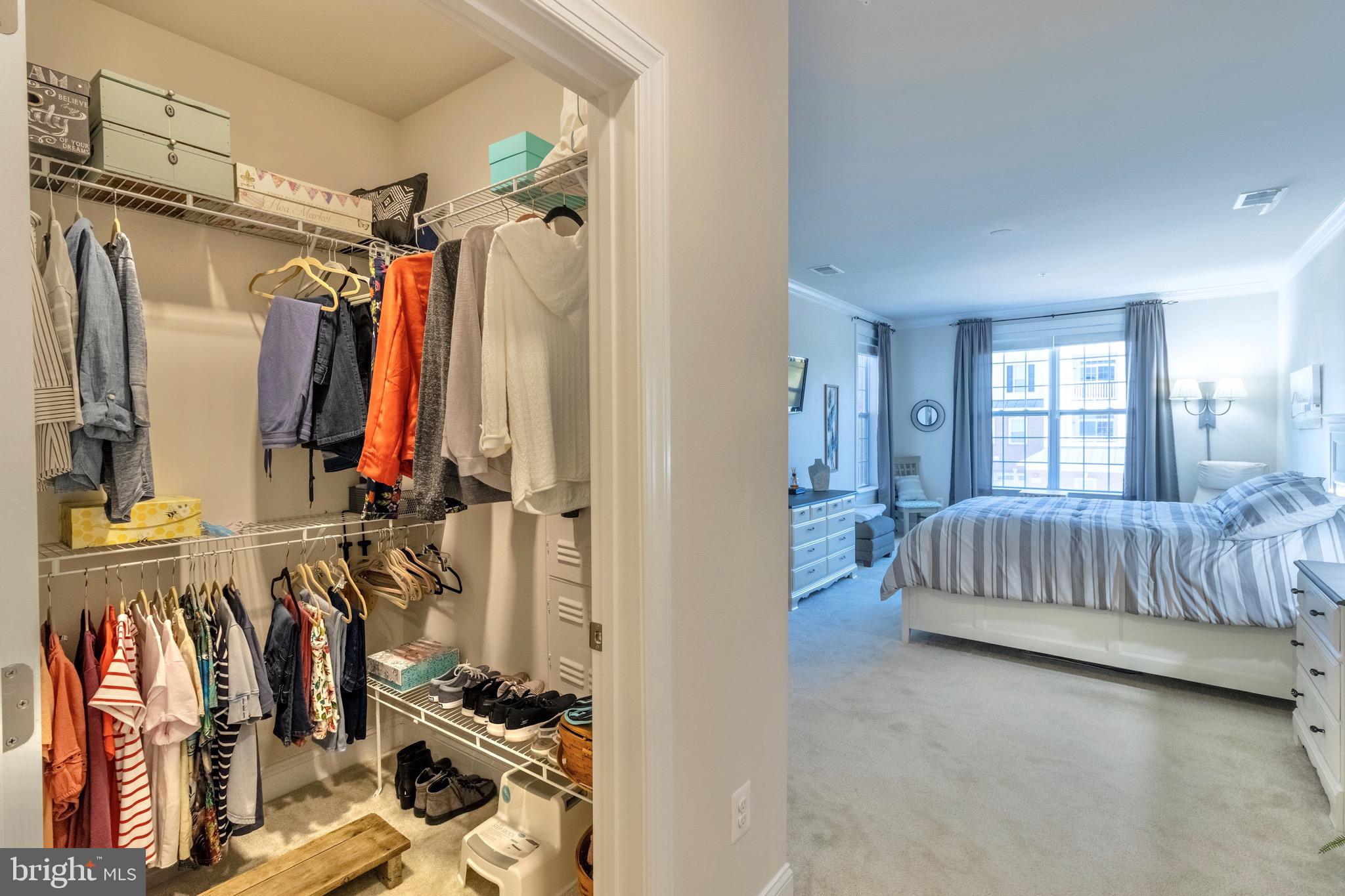 21025 Rocky Knoll Sq #204