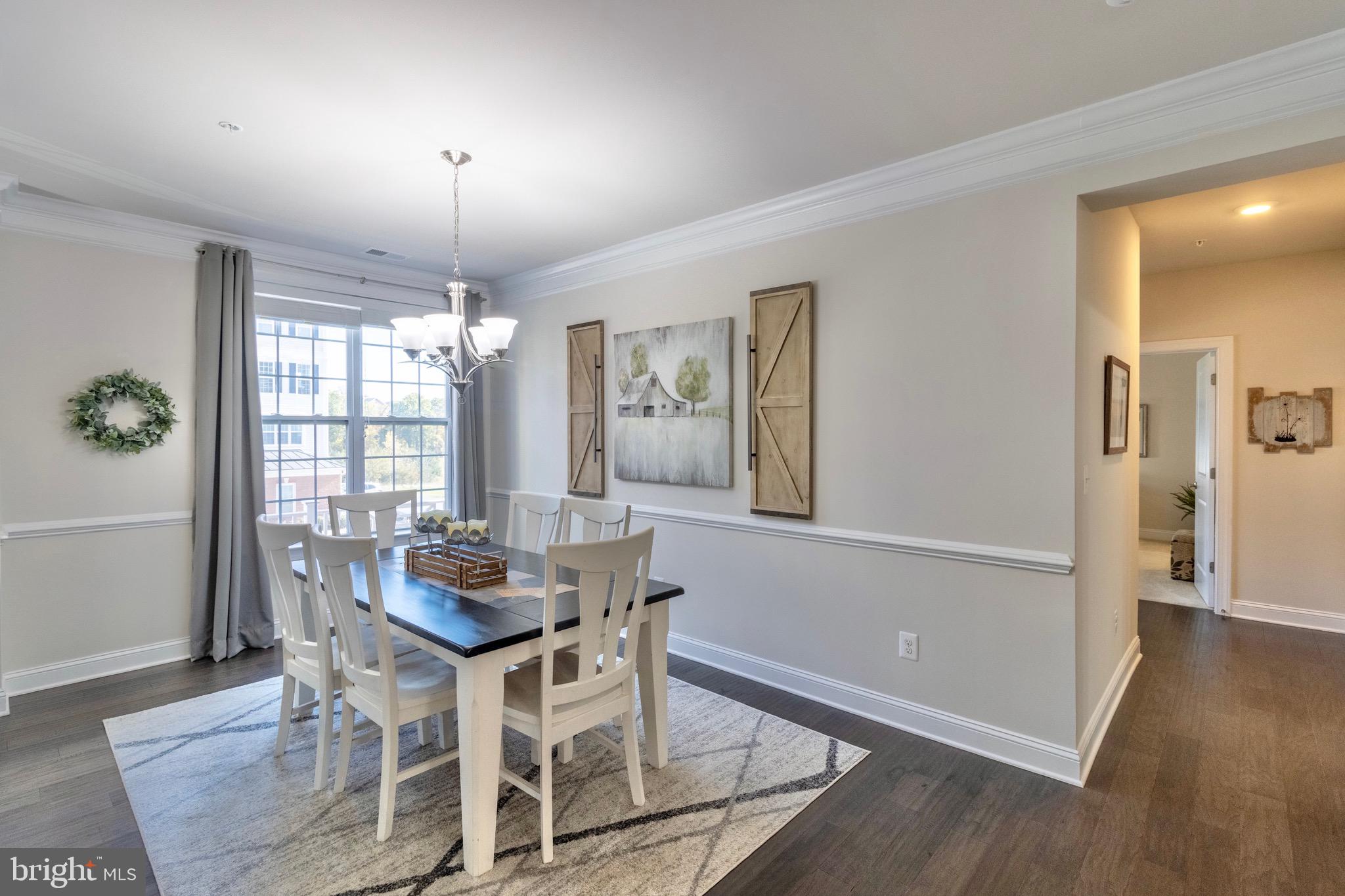 21025 Rocky Knoll Sq #204