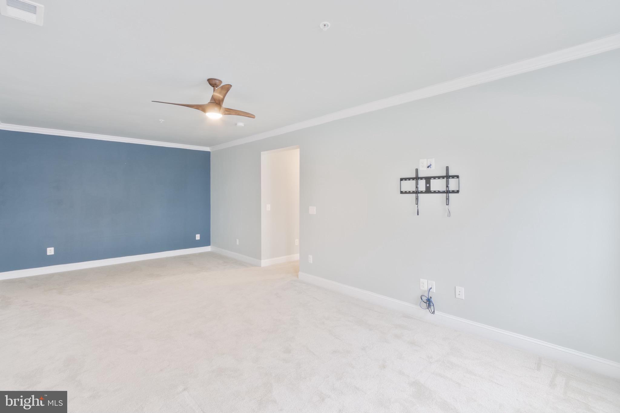 21025 Rocky Knoll Sq #206