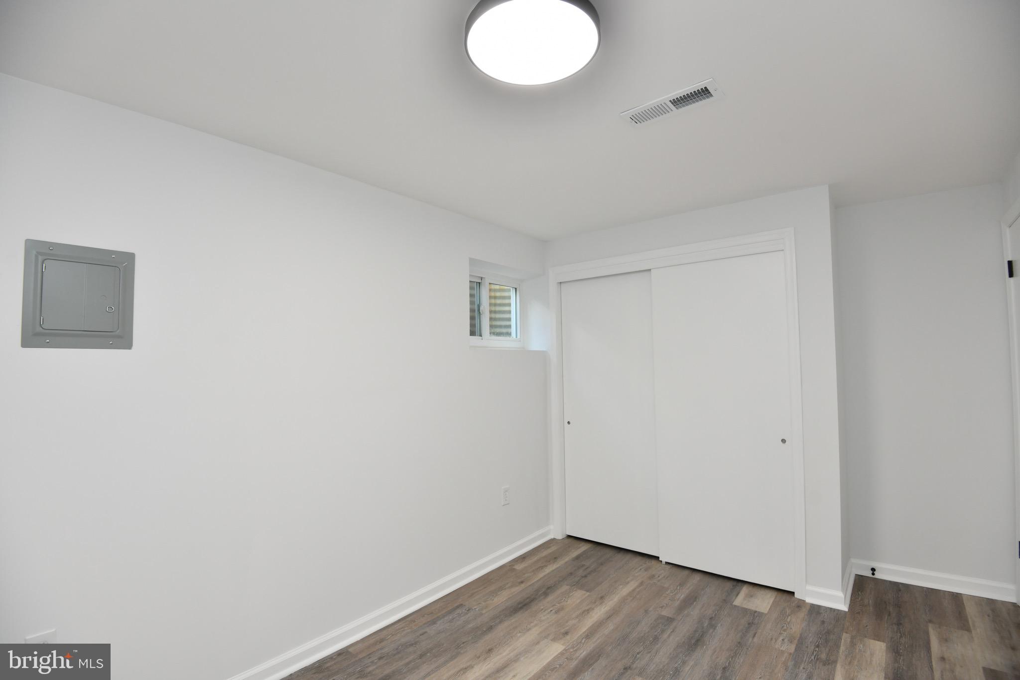 8451 Georgian Ct