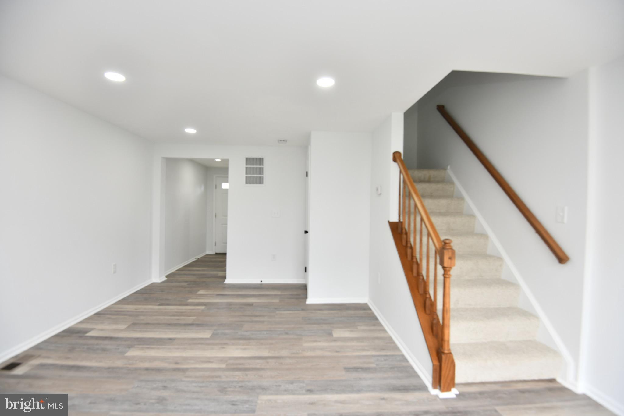 8451 Georgian Ct