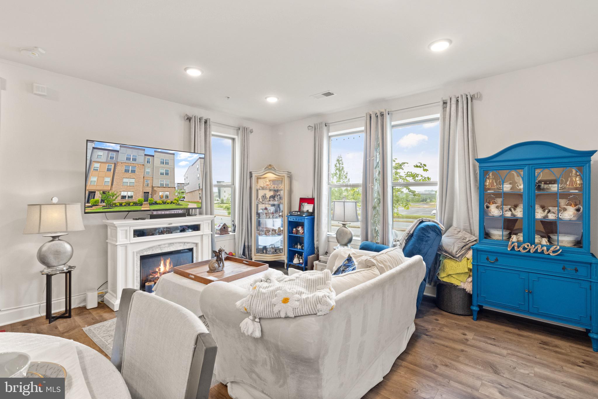10424 RATCLIFFE TRL
