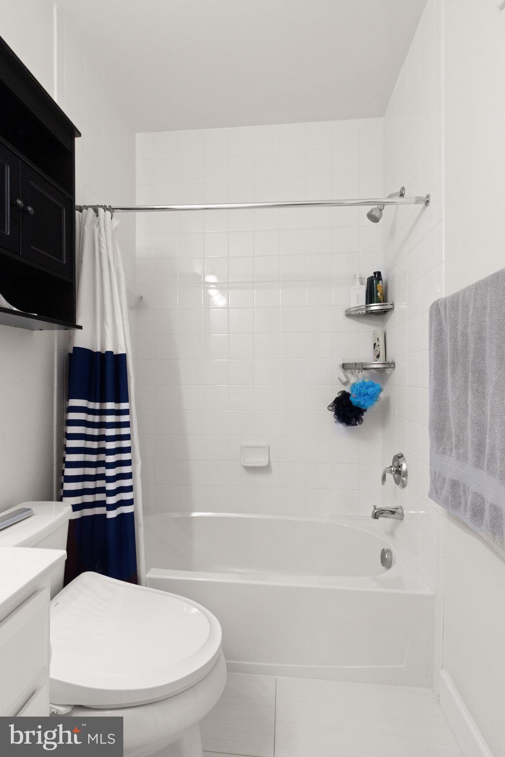 10424 RATCLIFFE TRL