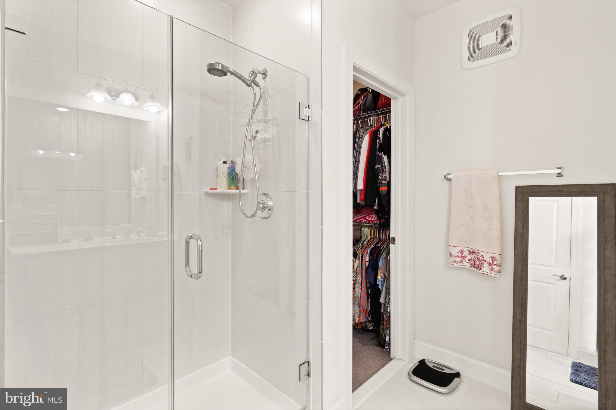 10424 RATCLIFFE TRL
