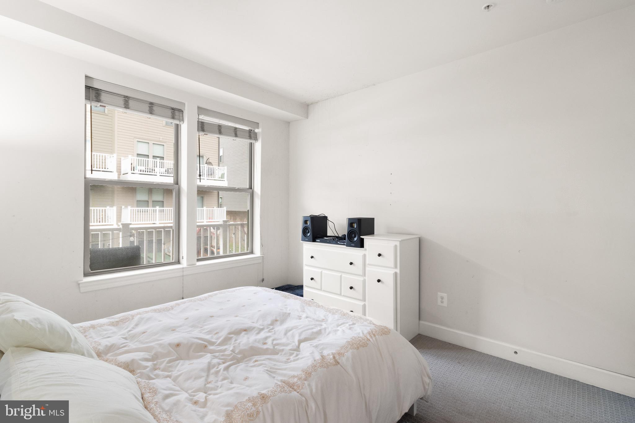10424 RATCLIFFE TRL