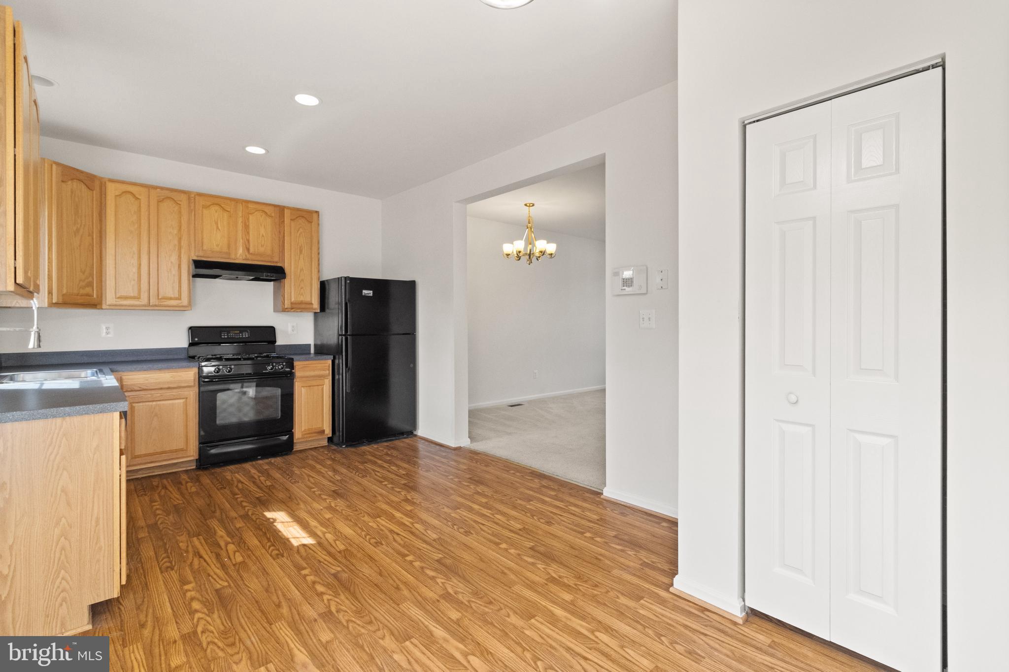 293 KIRBY ST