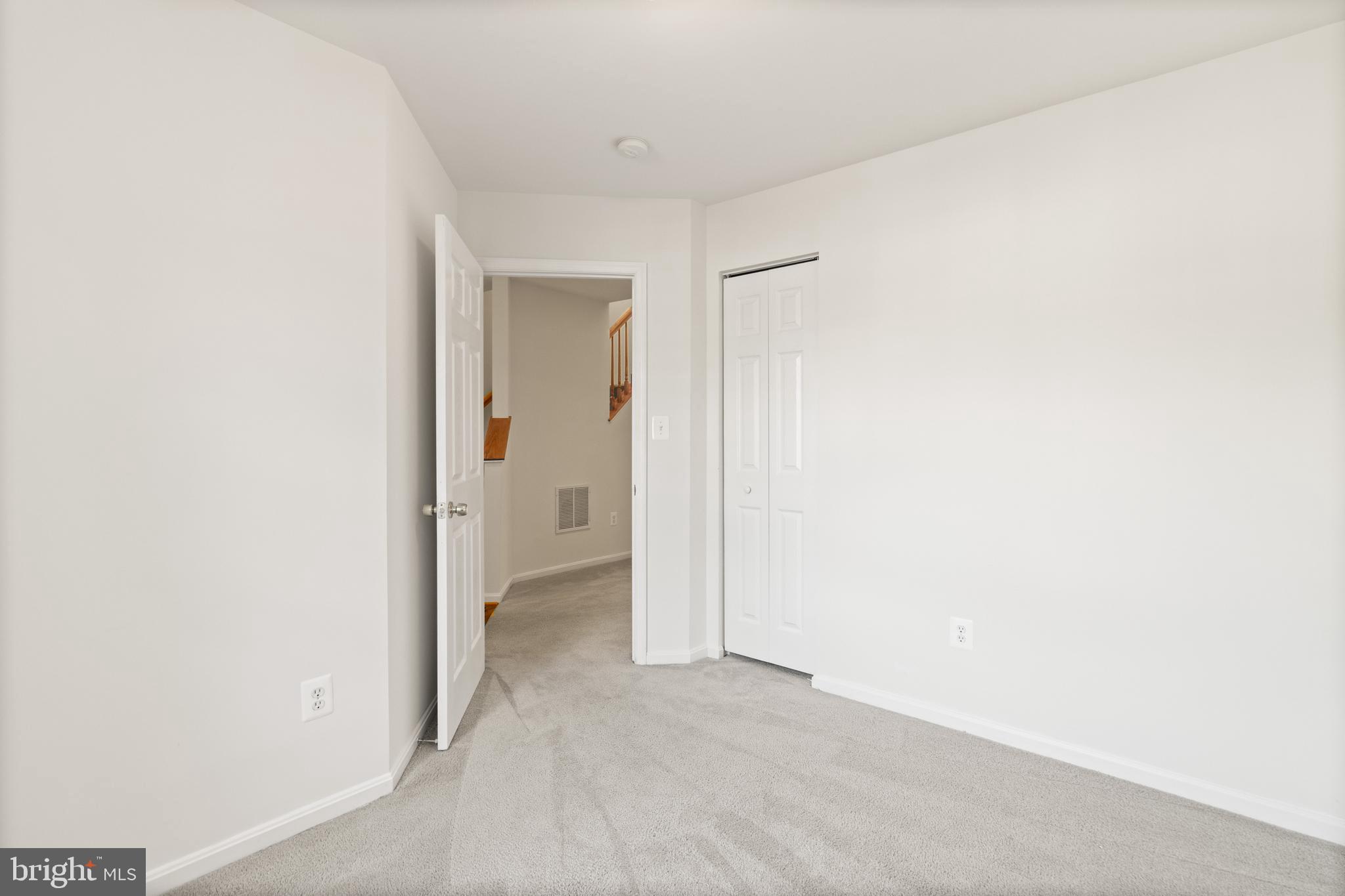 293 KIRBY ST