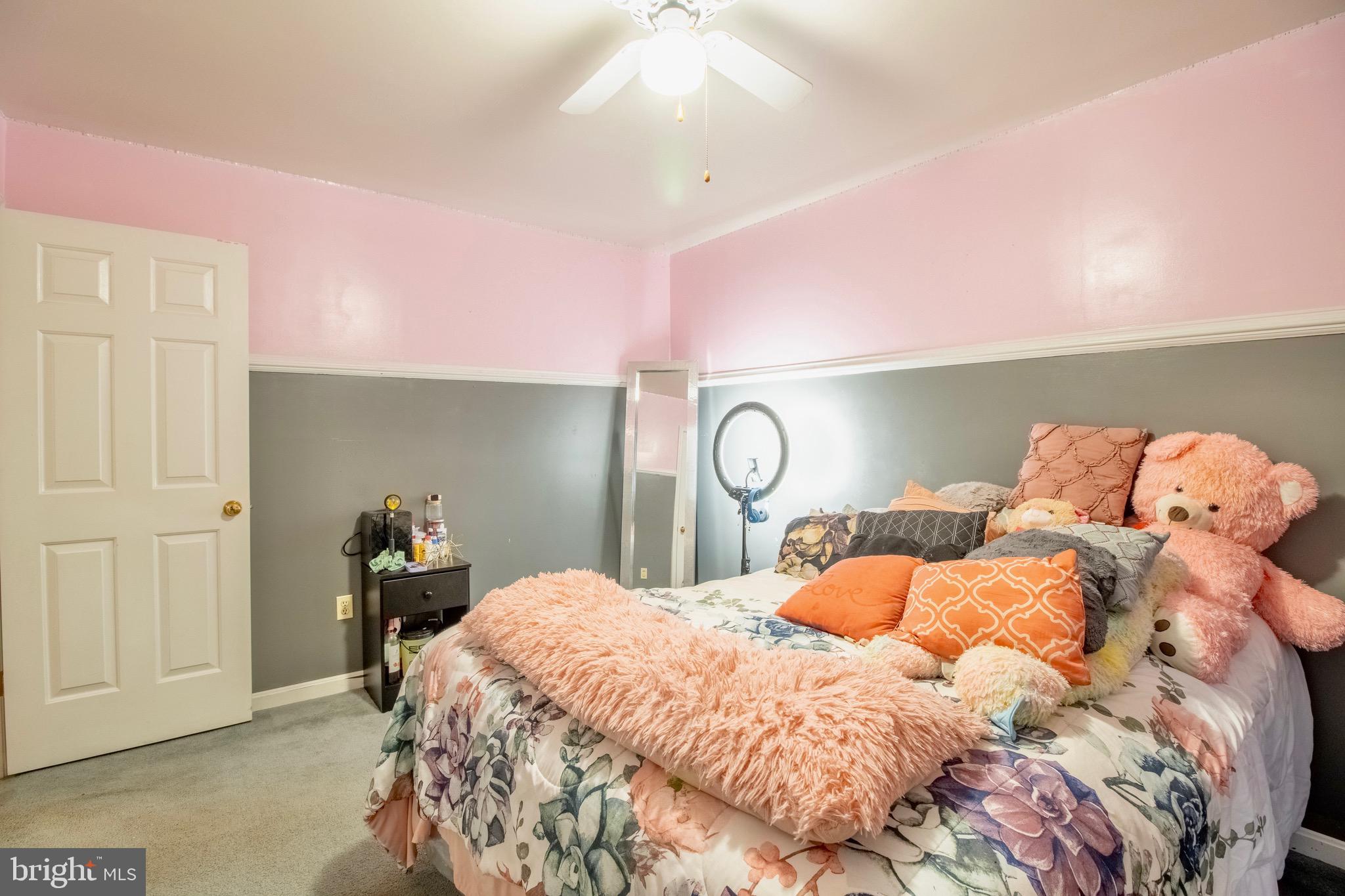 506 Stratford Cir