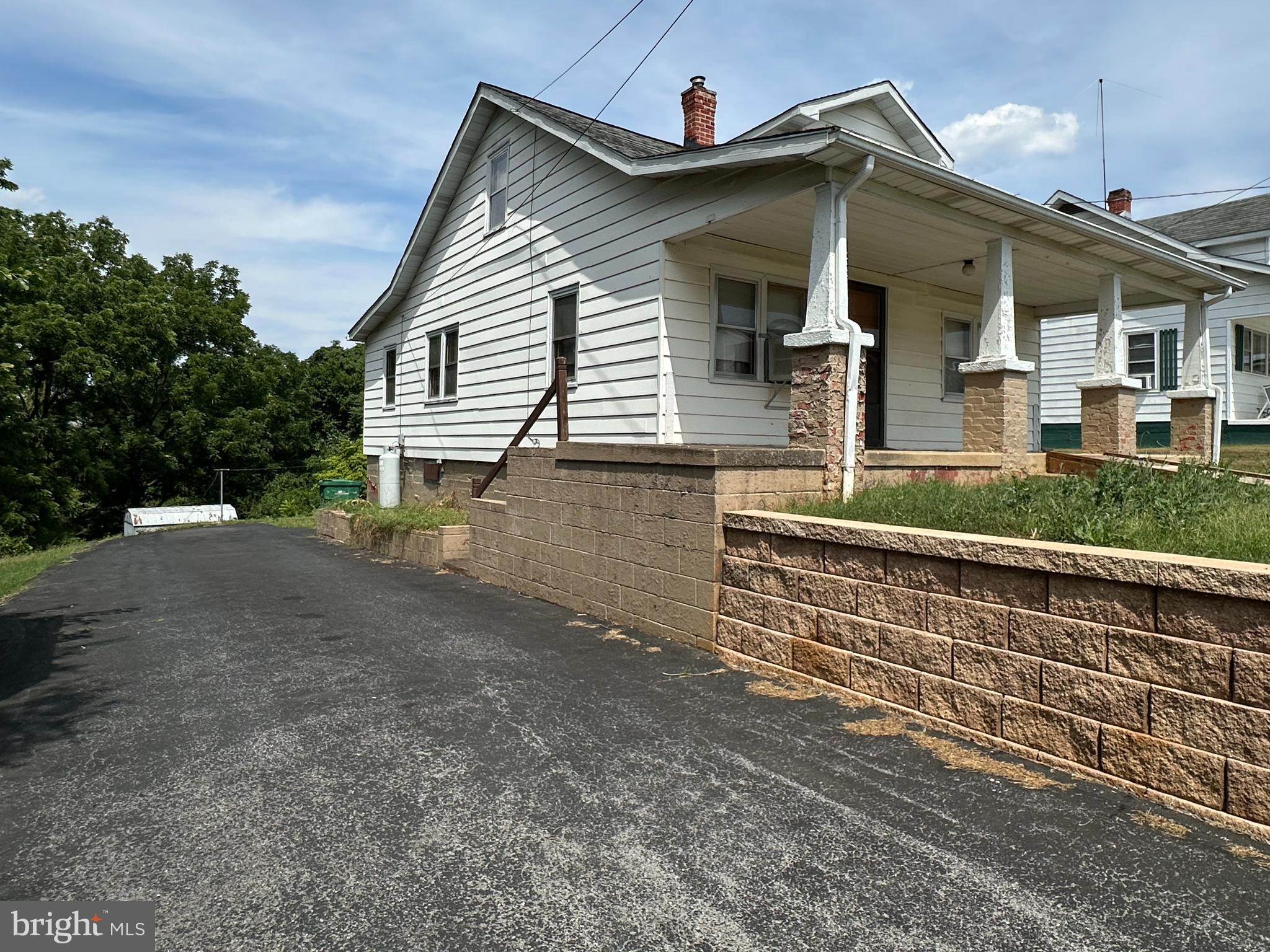 52 Brumback Ave