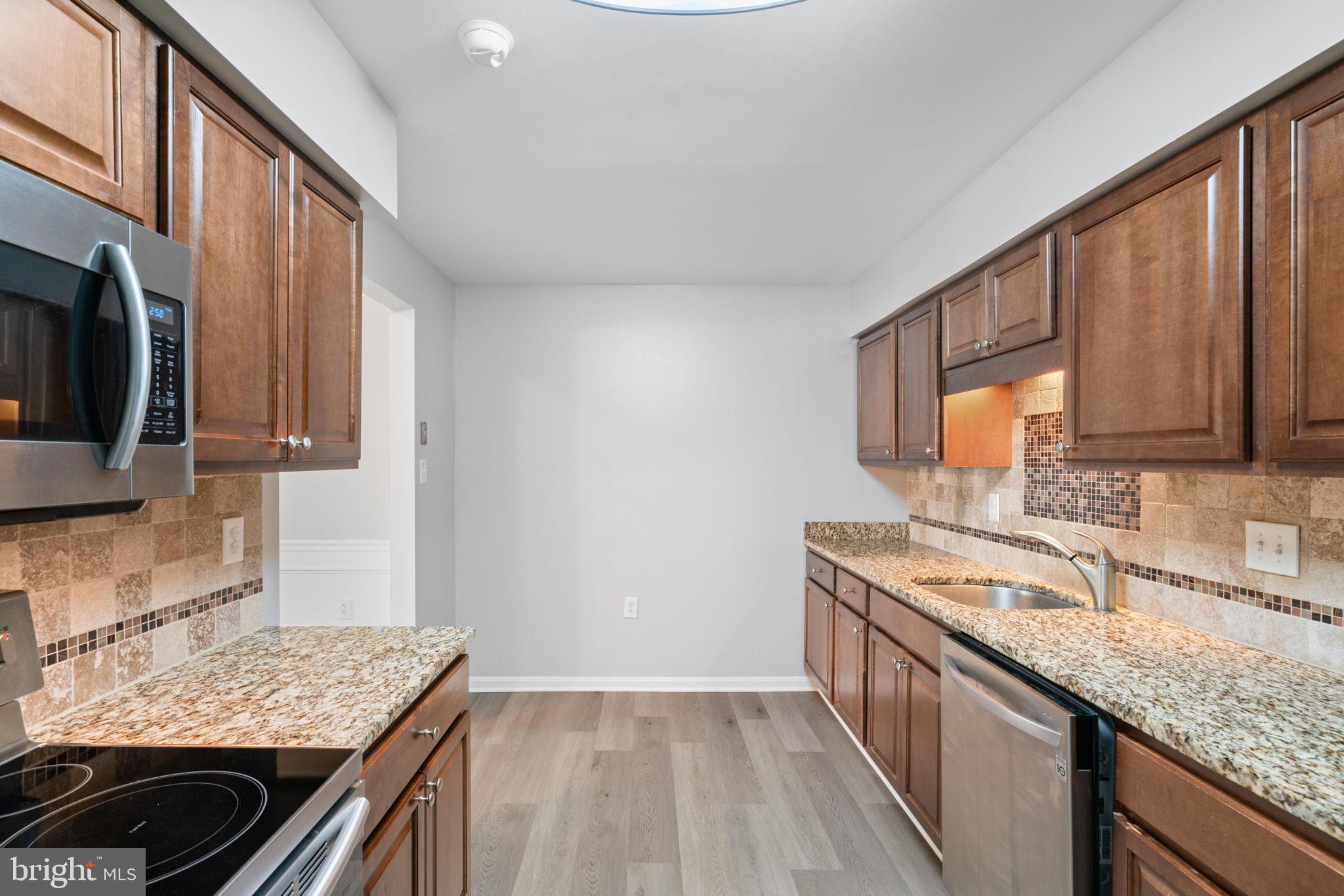 7513 Belle Grae Dr