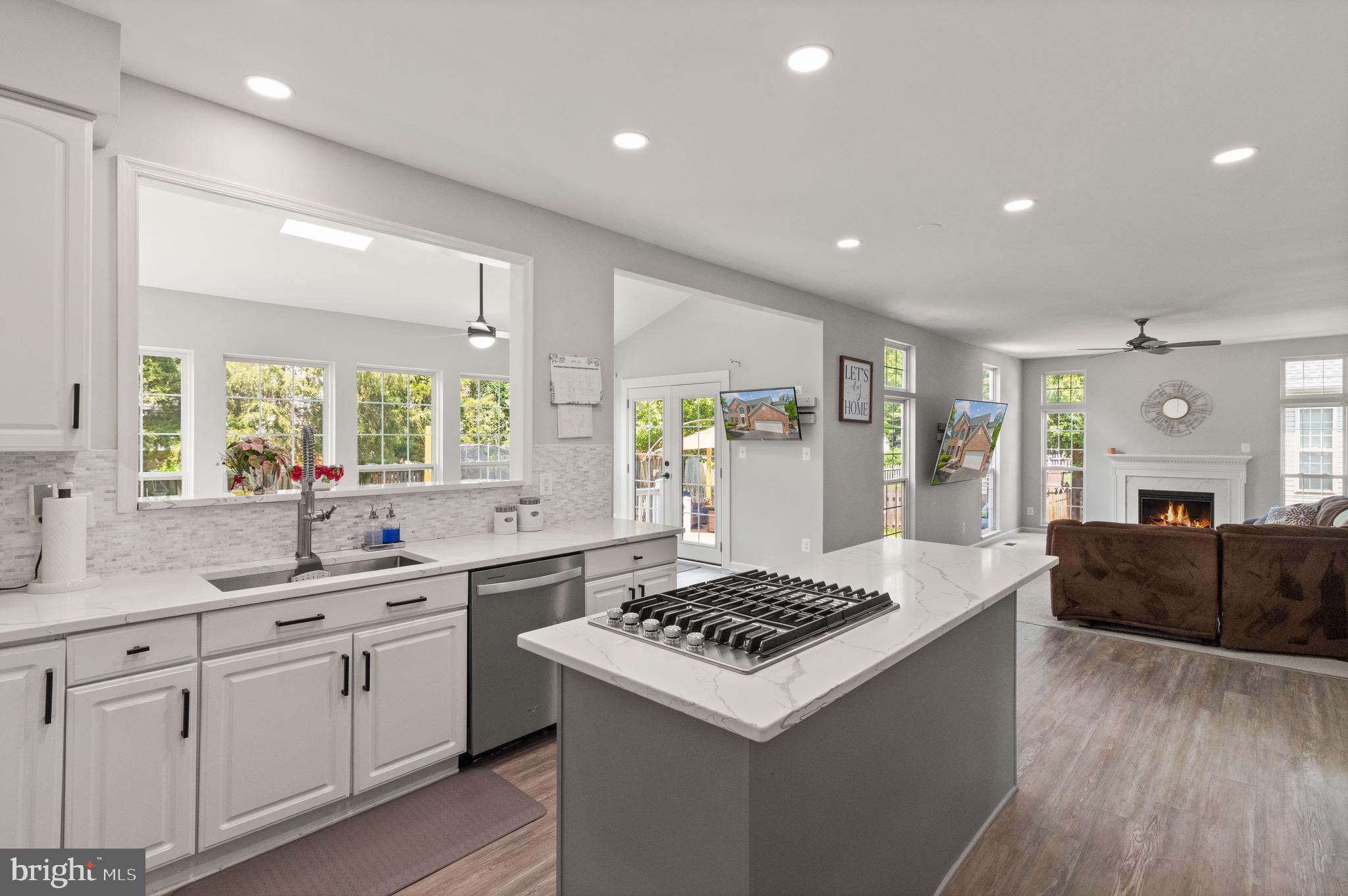 14798 Greenhill Crossing Dr