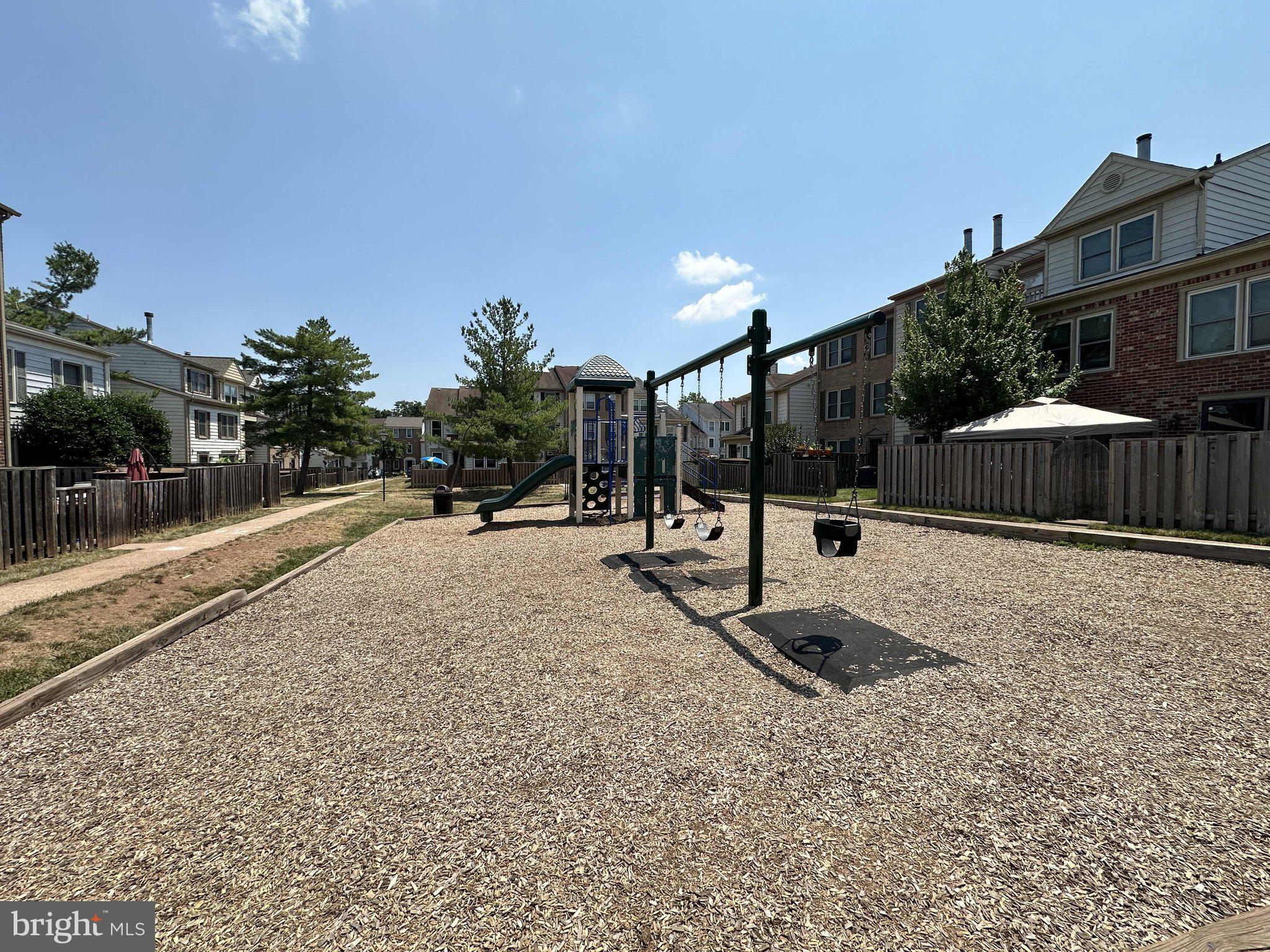 7424 Rokeby Dr