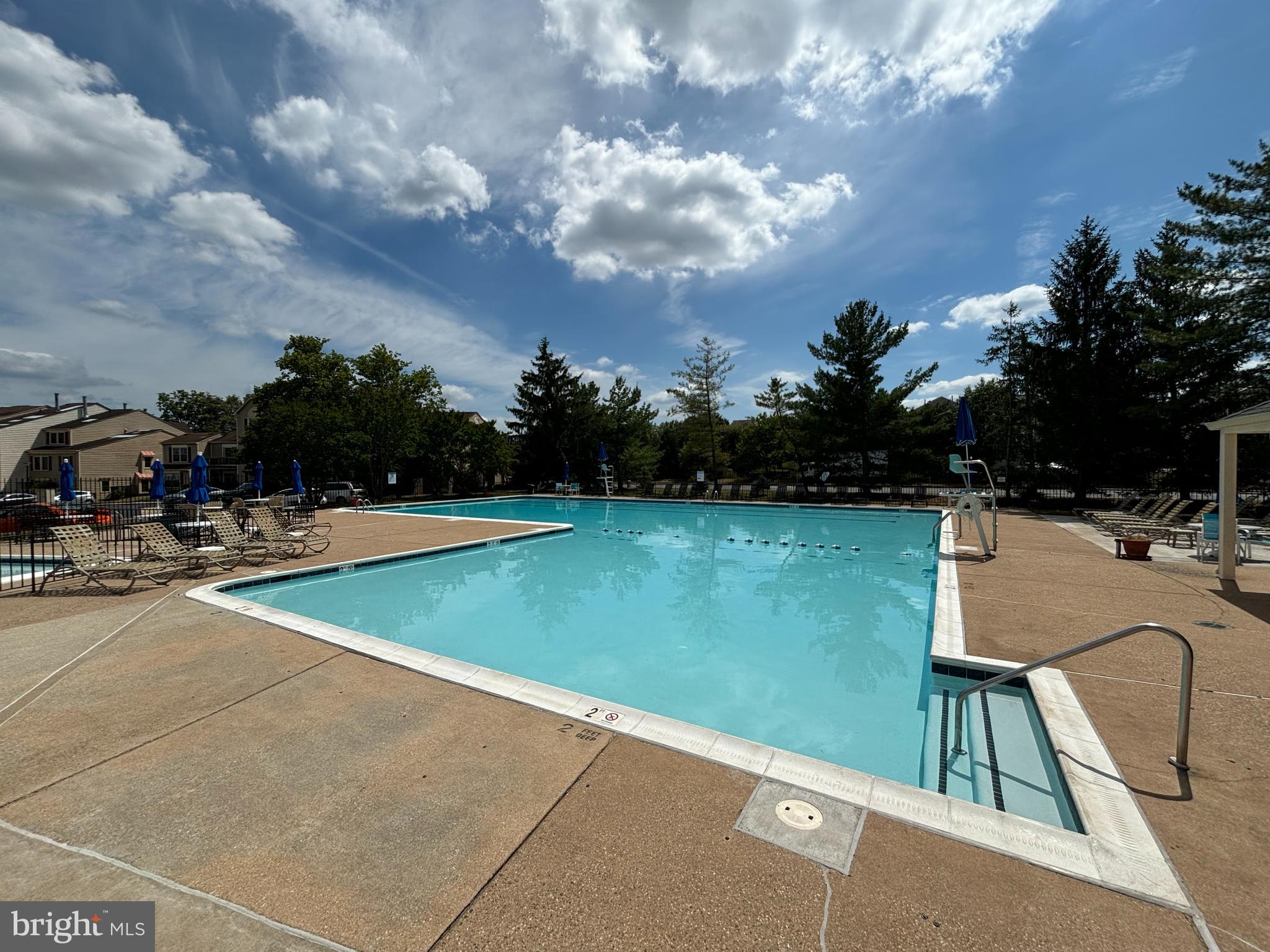 7424 Rokeby Dr