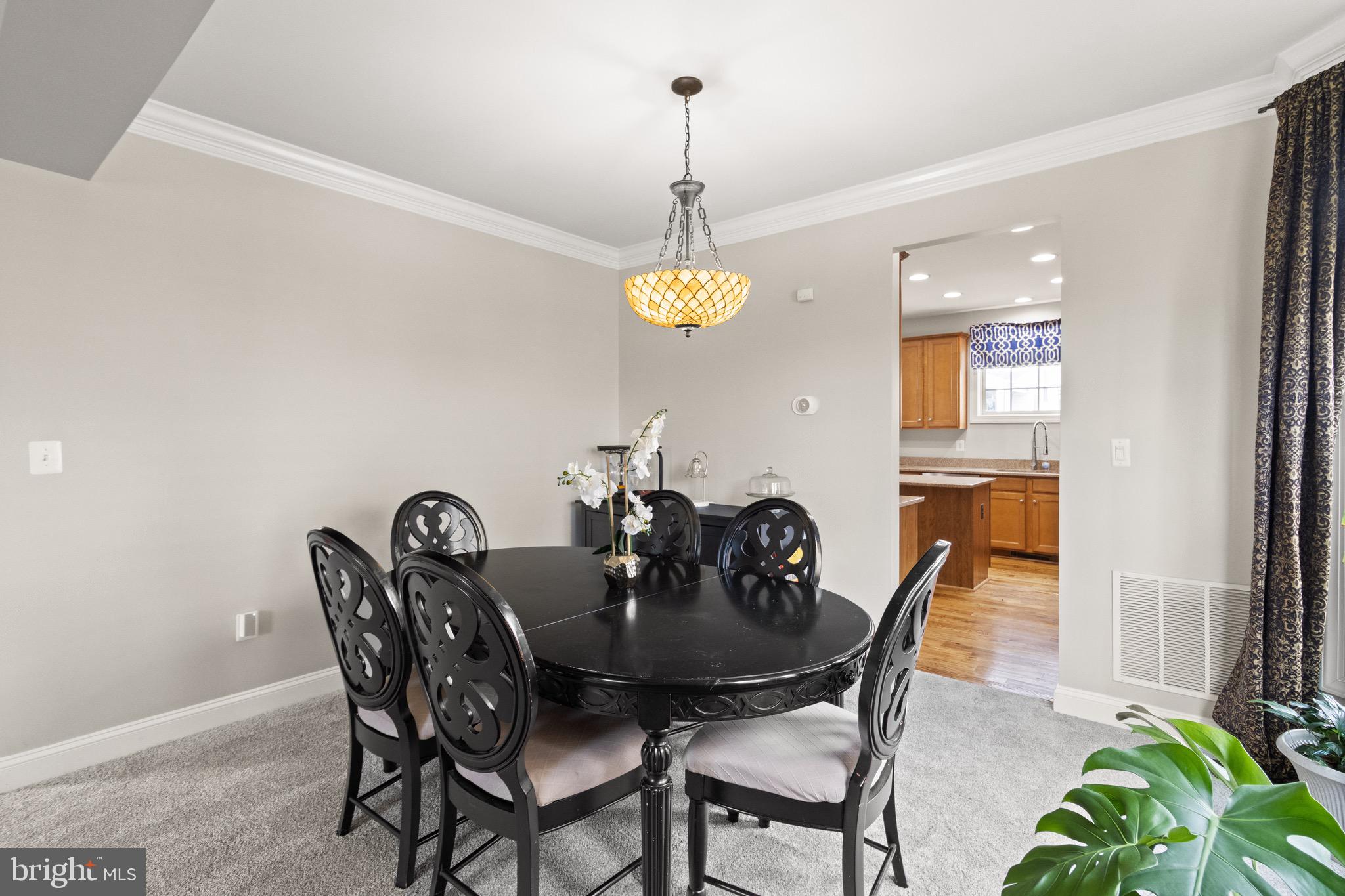 2196 Port Potomac Ave