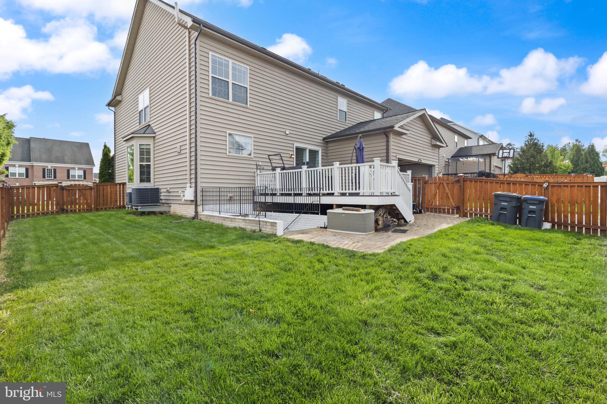 2196 Port Potomac Ave