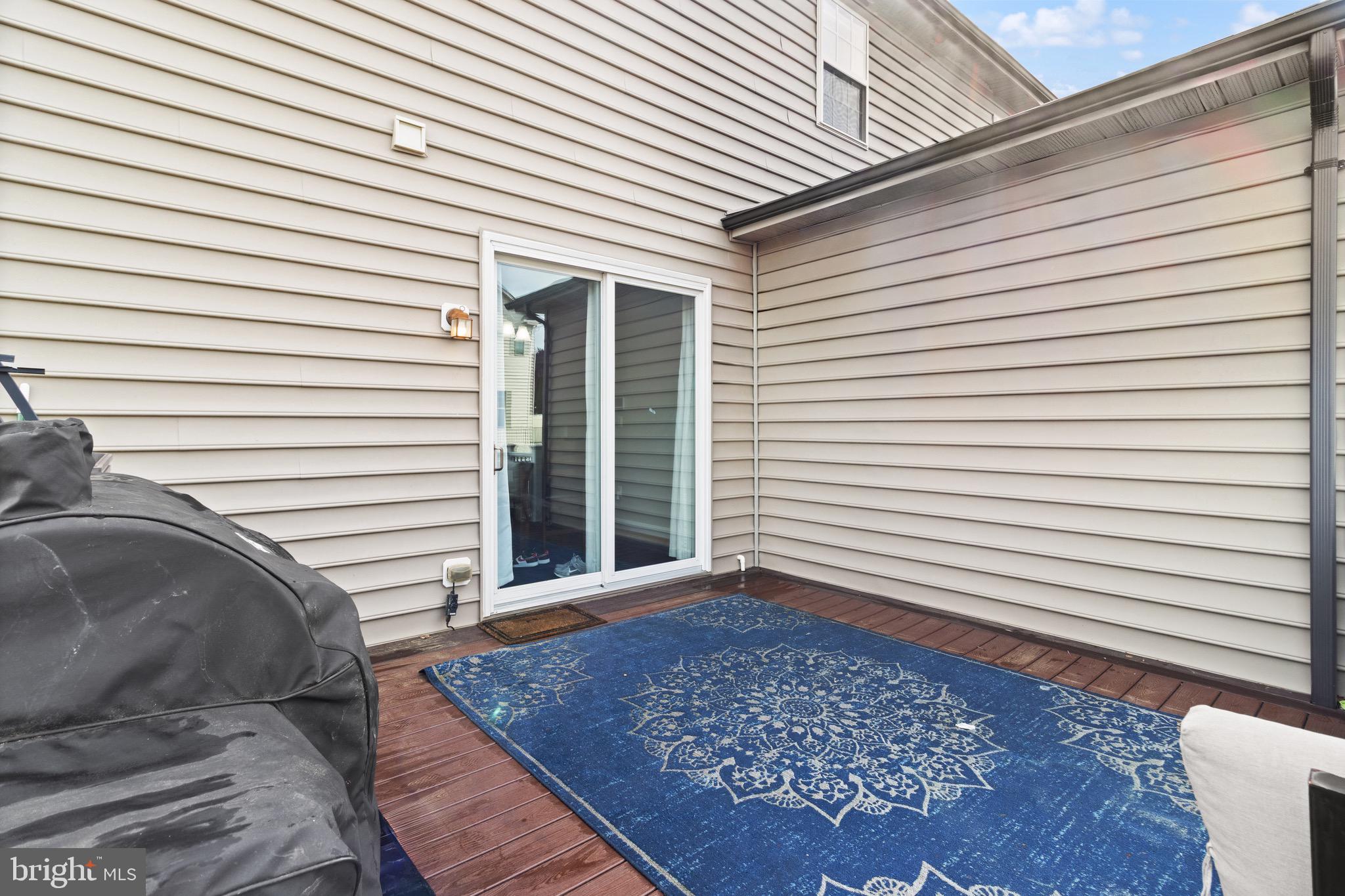 2196 Port Potomac Ave