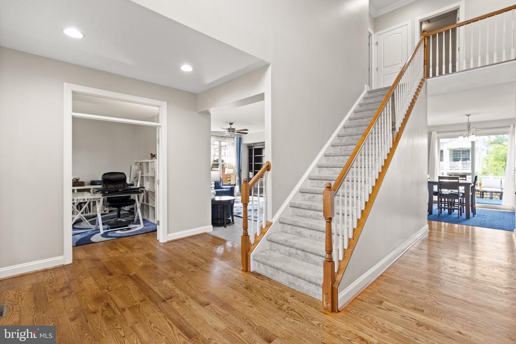 2196 Port Potomac Ave