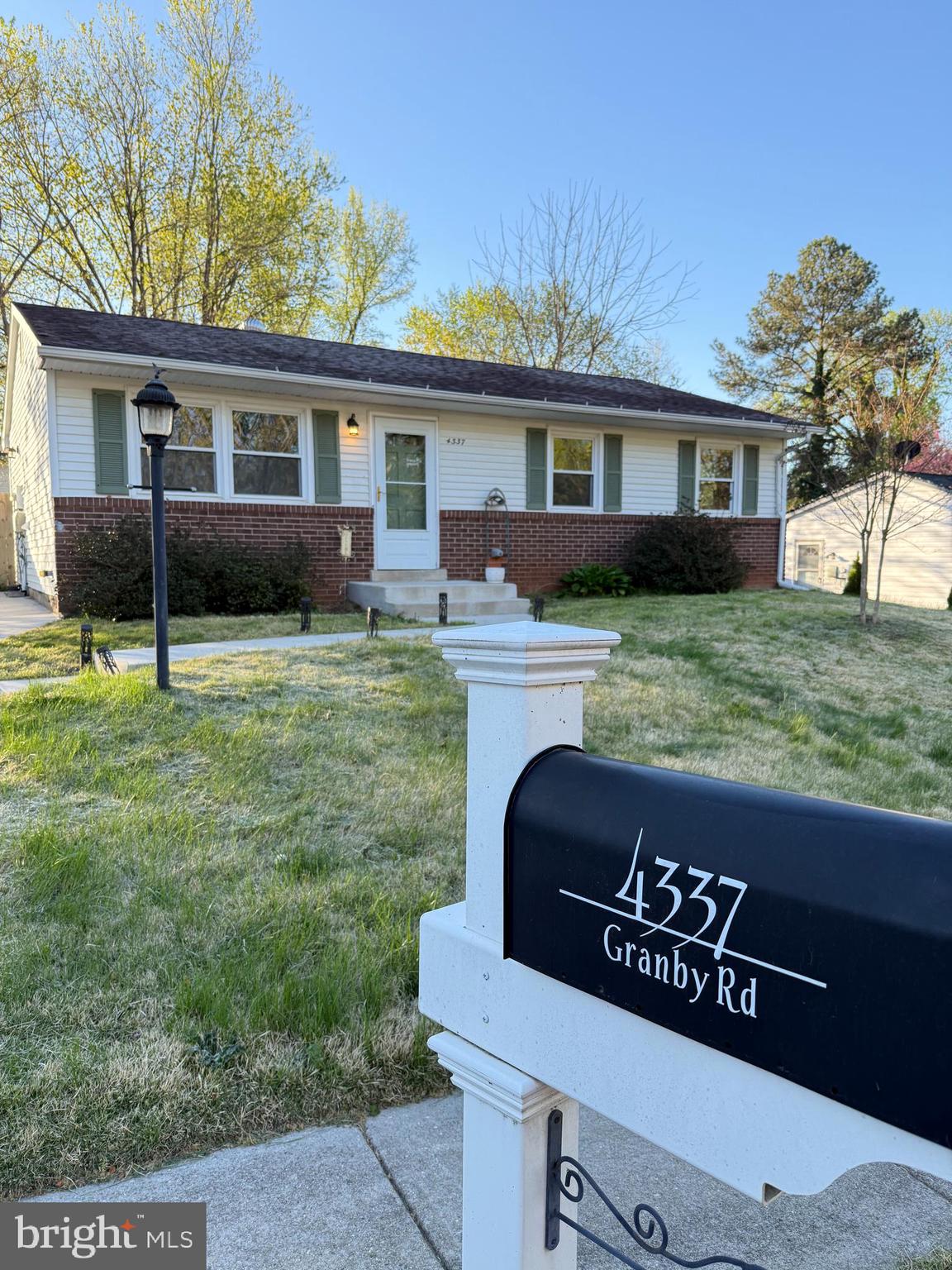4337 GRANBY RD